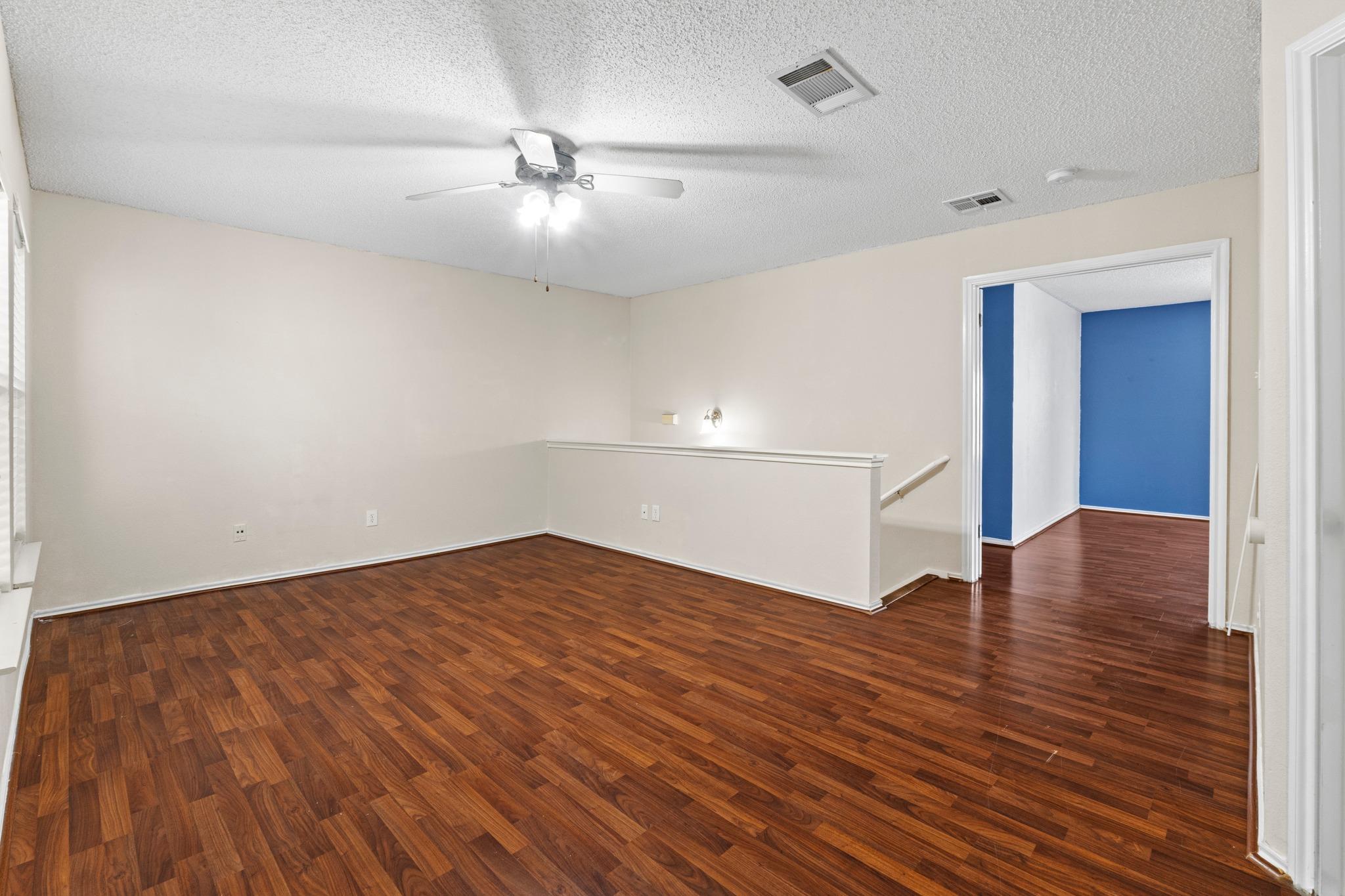 1704 Matagorda DR