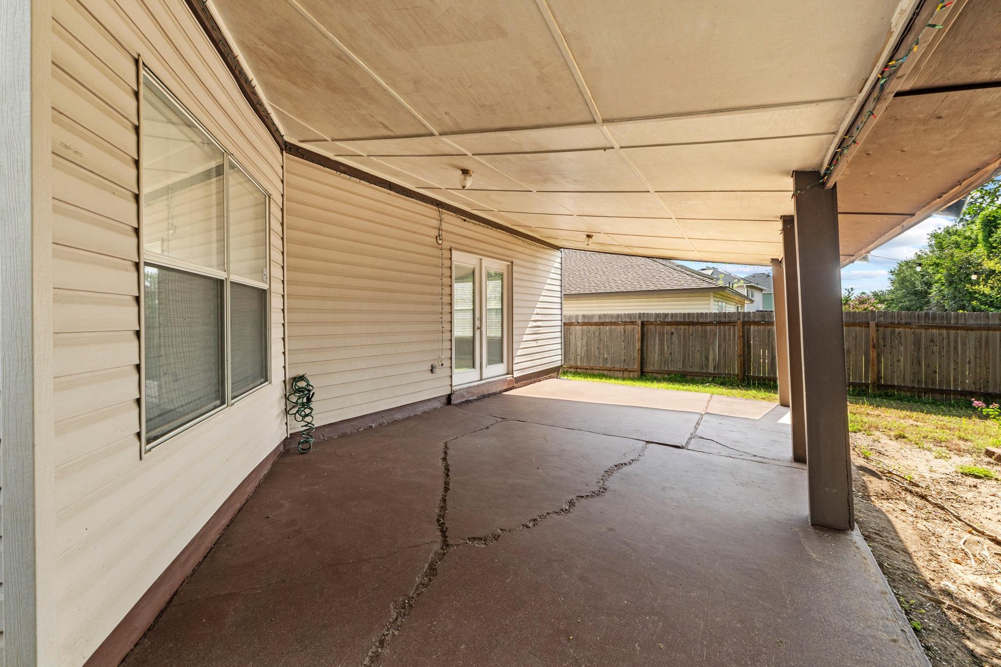 1704 Matagorda DR