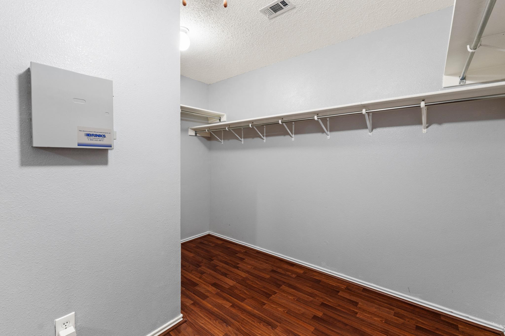 1704 Matagorda DR