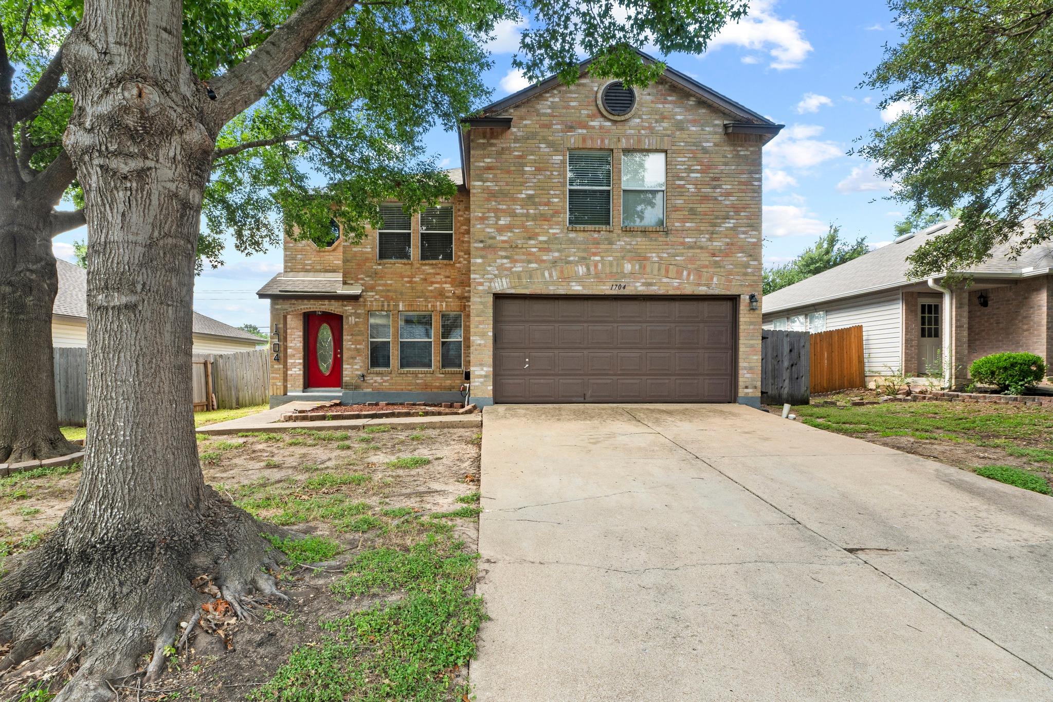 1704 Matagorda DR