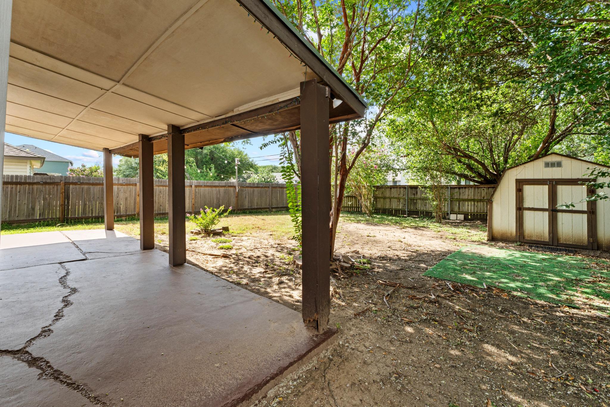 1704 Matagorda DR