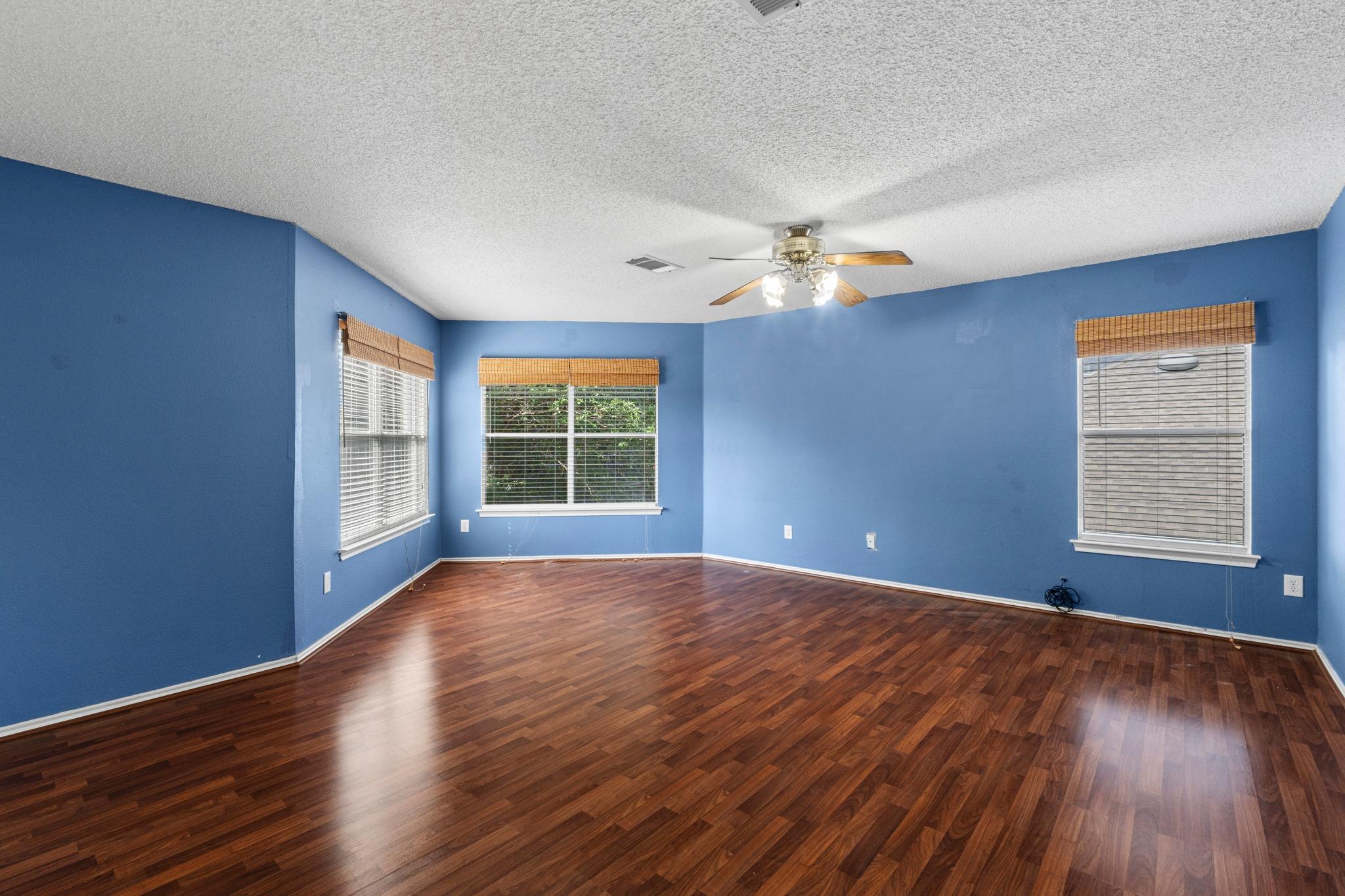 1704 Matagorda DR