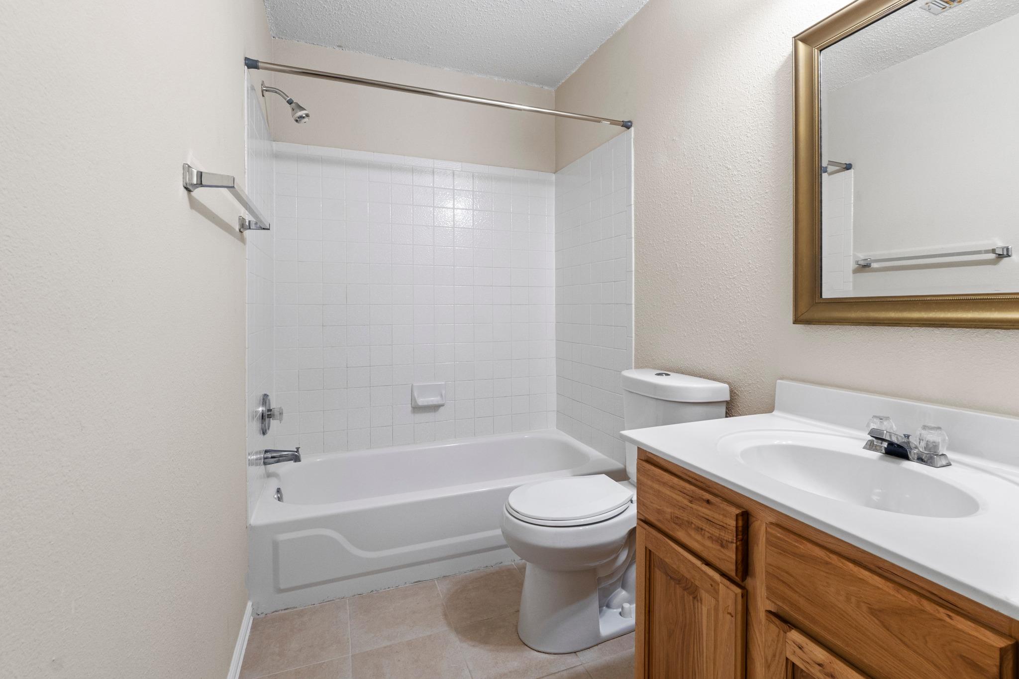 1704 Matagorda DR