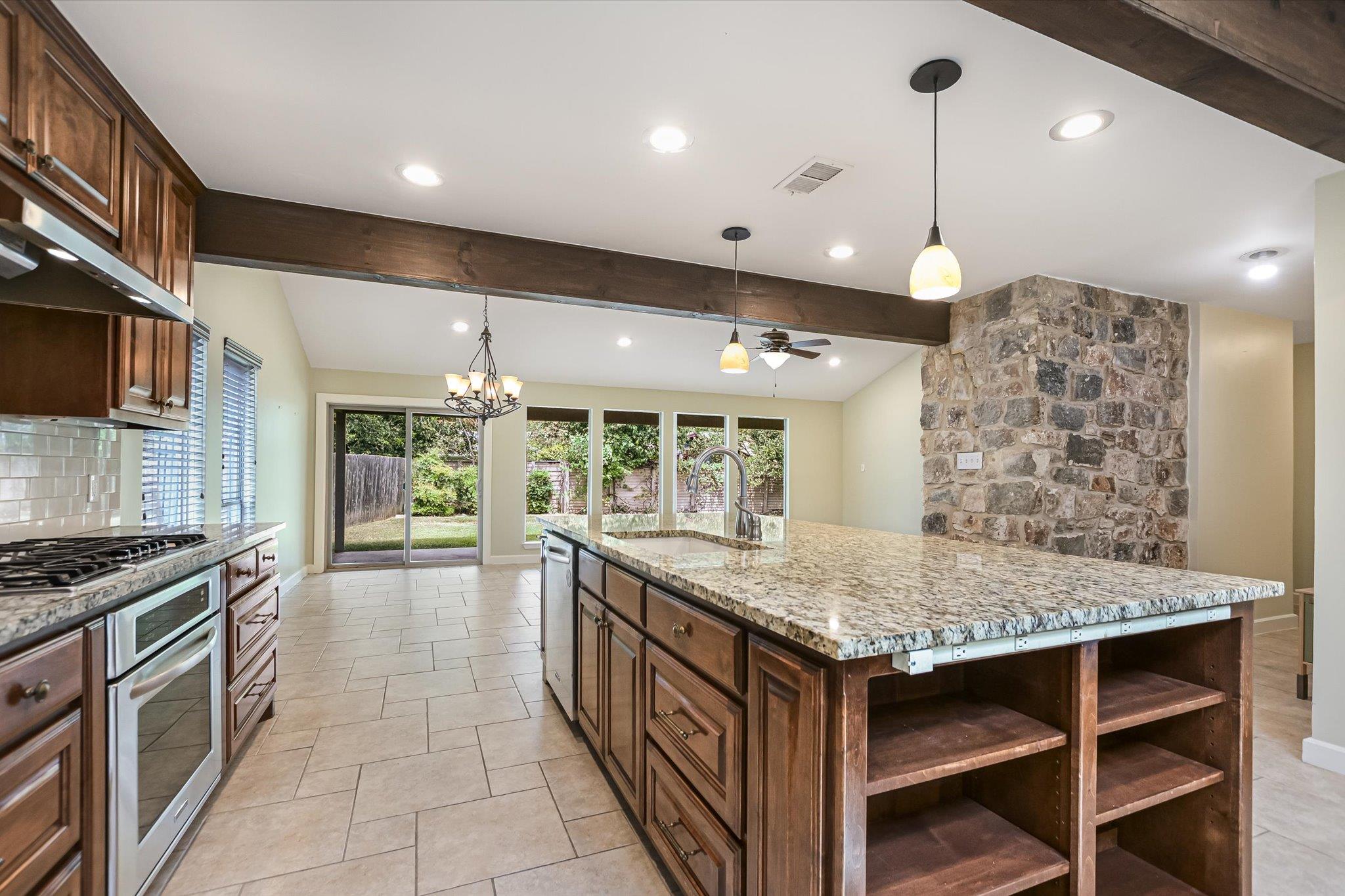 4806 Canyonbend CIR