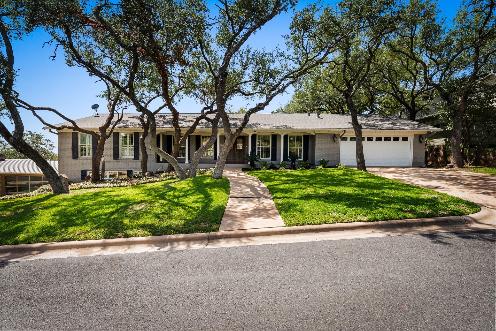 3407 Mount Barker DR
