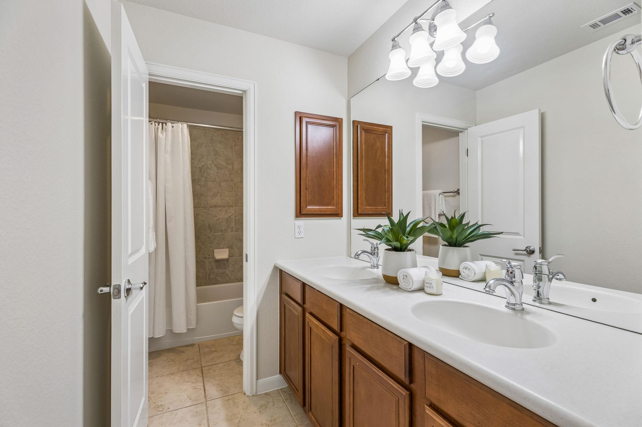388 Desert Willow WAY