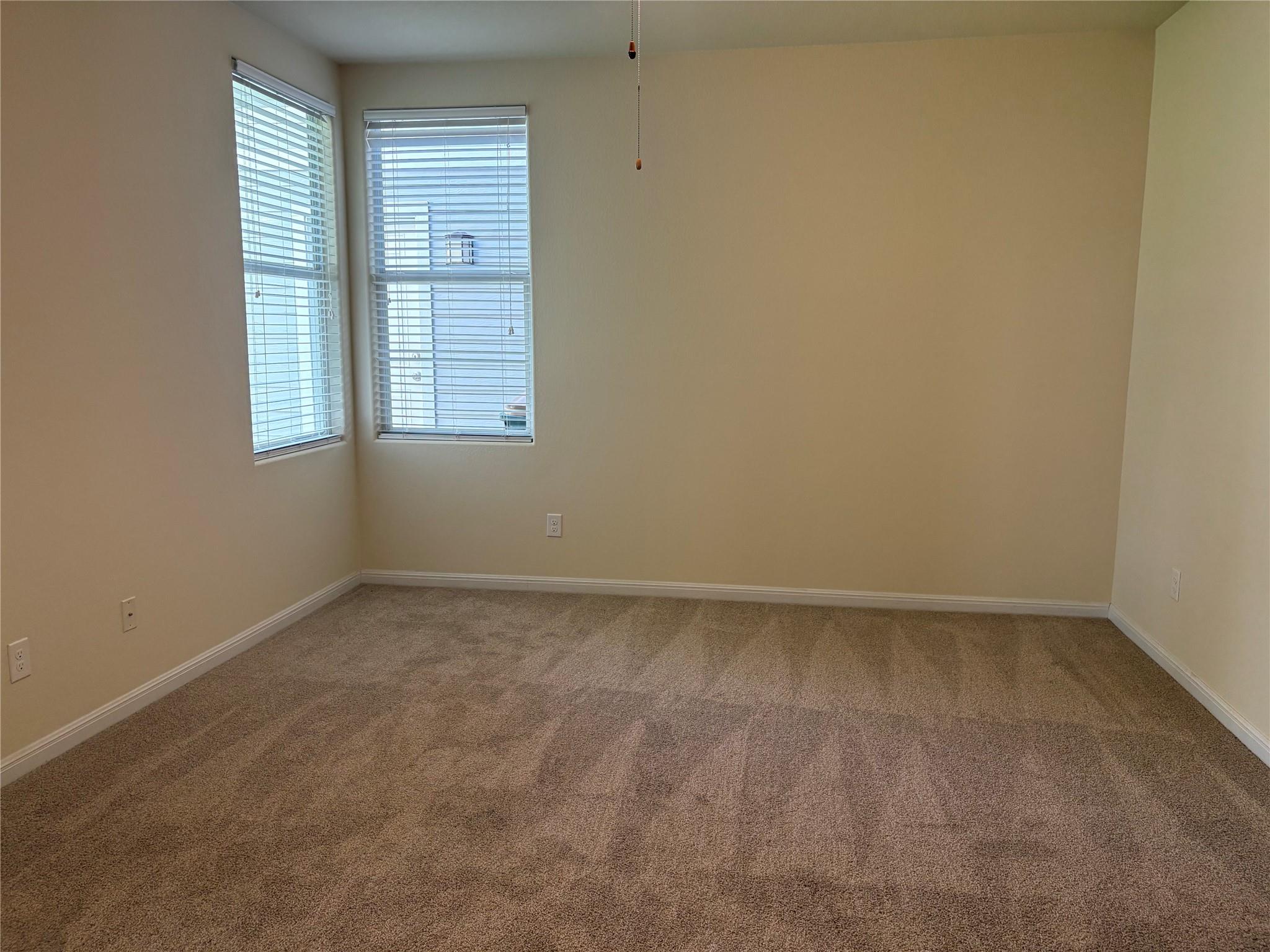 1076 Sanders