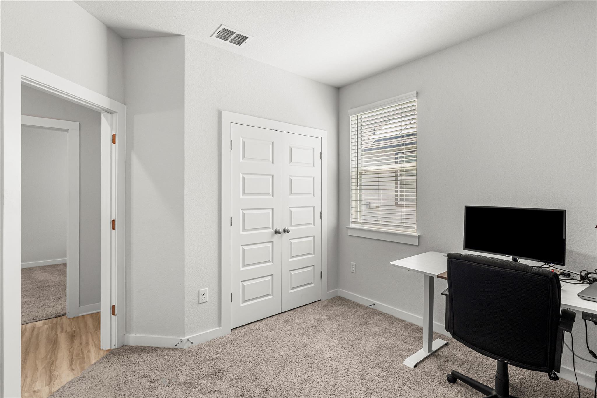 221 Banff DR