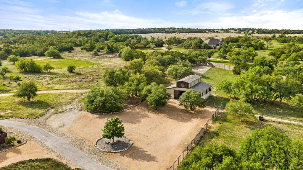 2560 Bell Springs RD