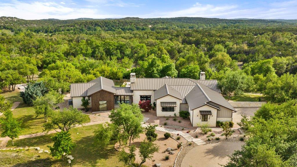 2560 Bell Springs RD
