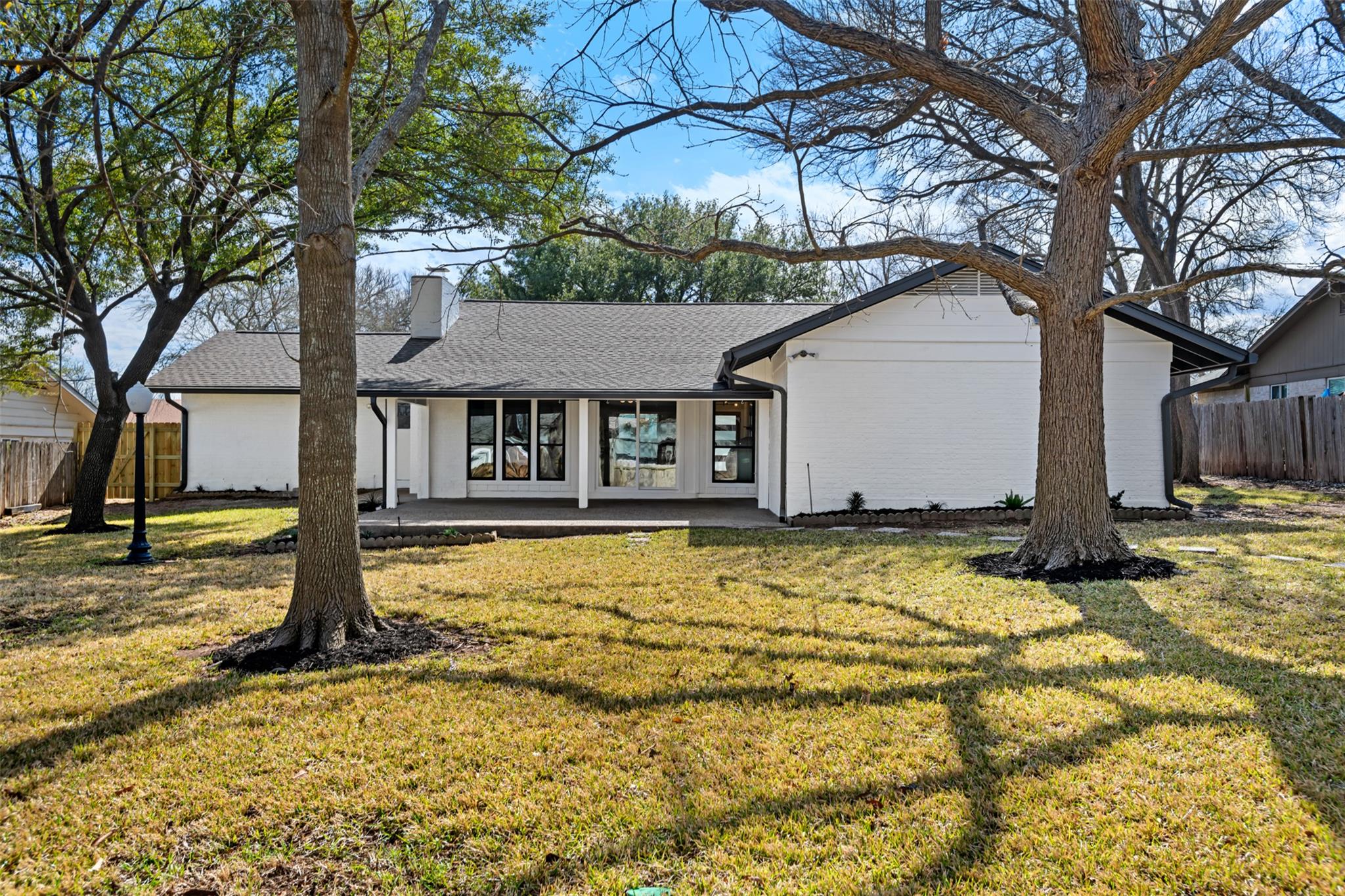 2206 Monarch DR