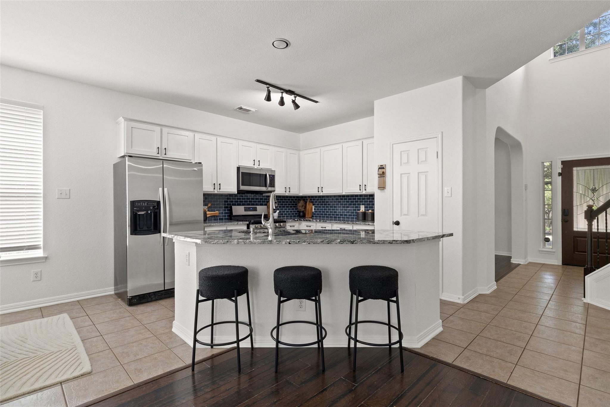 1712 Lynnville TRL