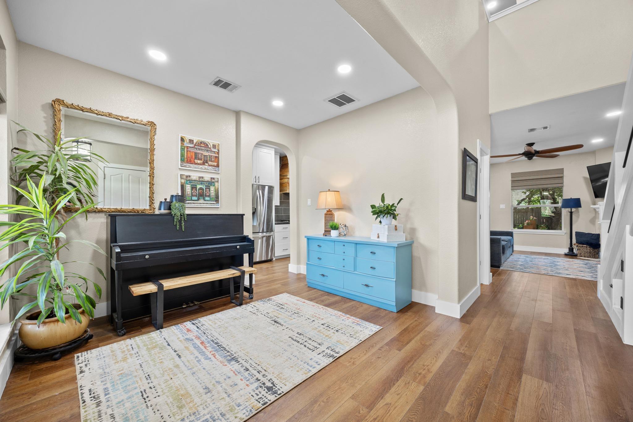 2587 Arbor DR