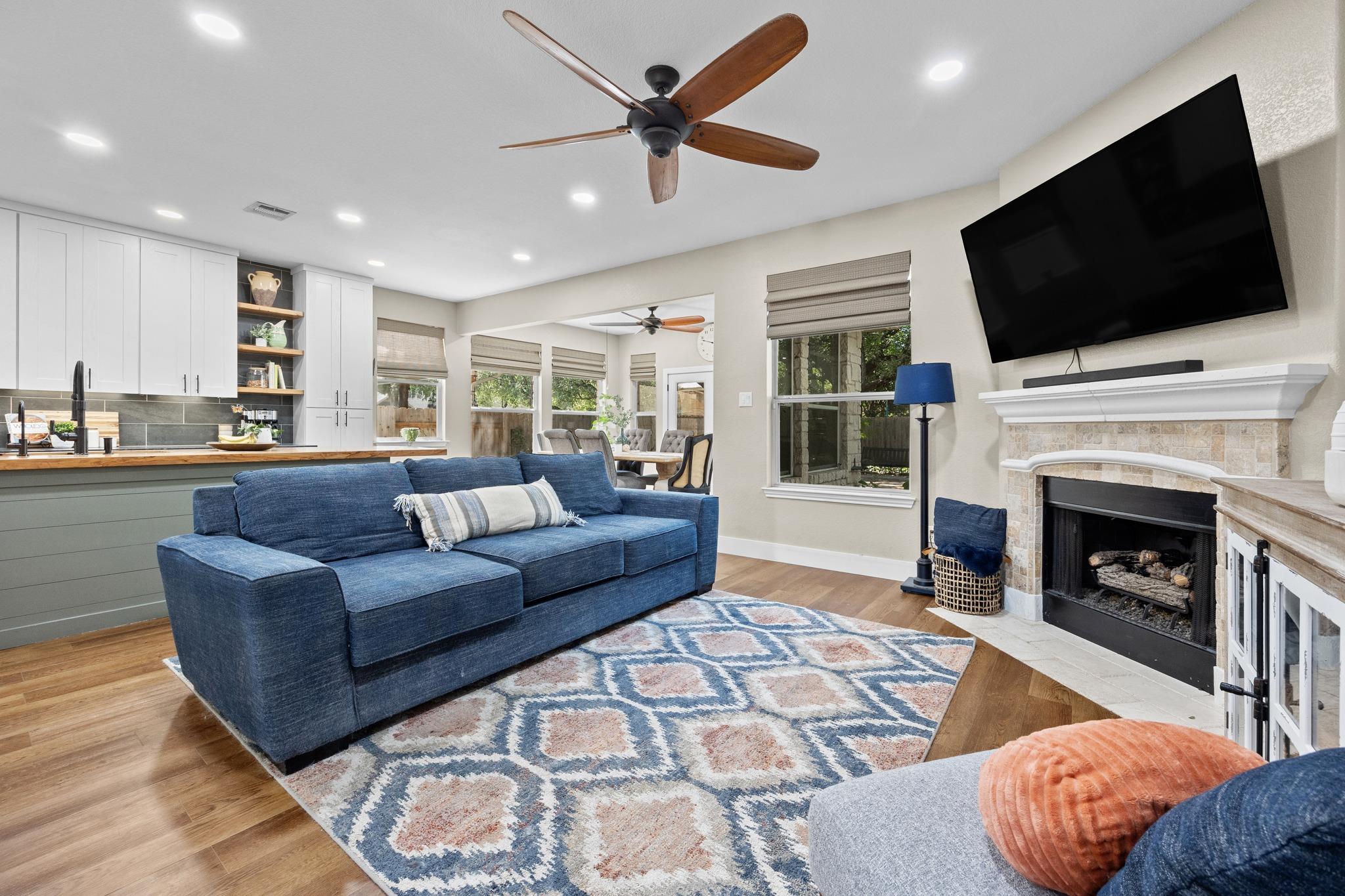 2587 Arbor DR