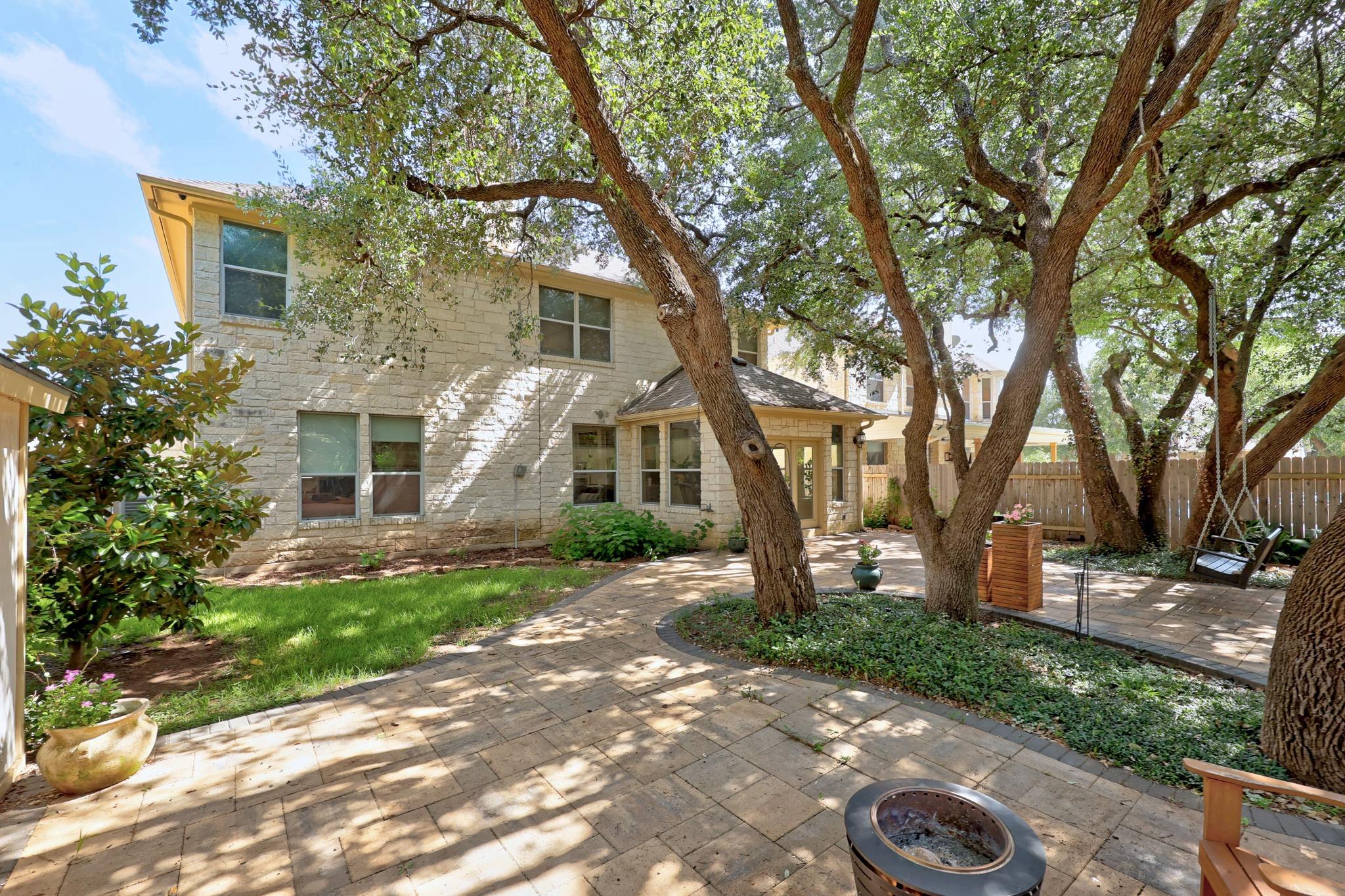 2587 Arbor DR