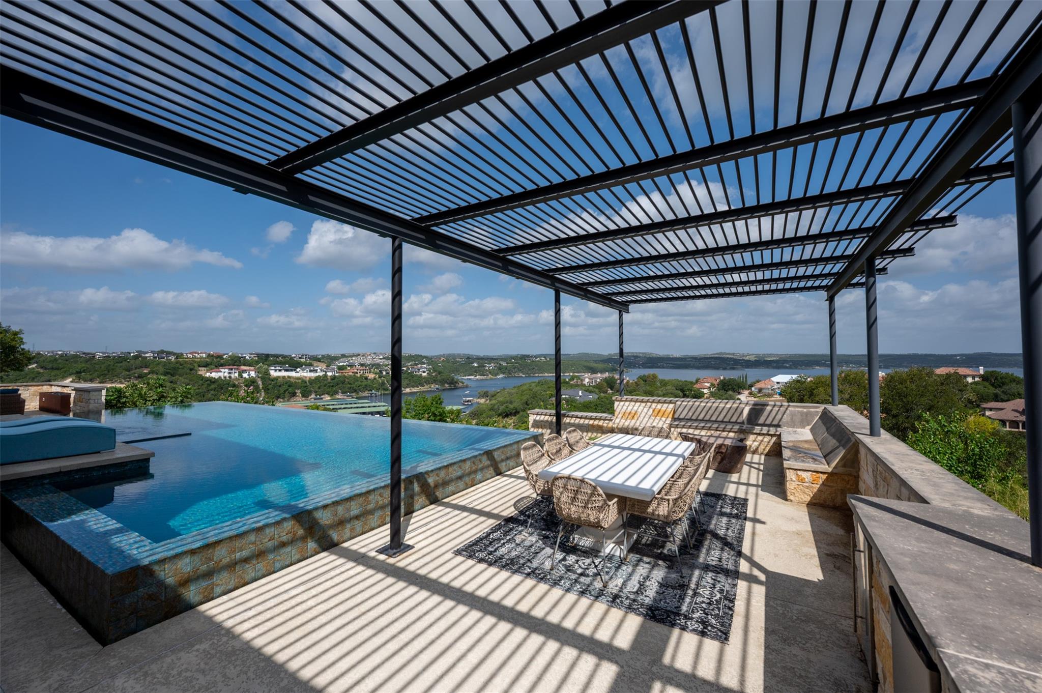 316 Martinique PASS