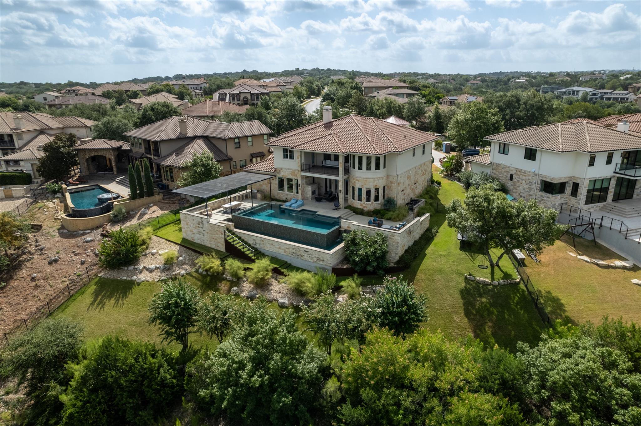 316 Martinique PASS