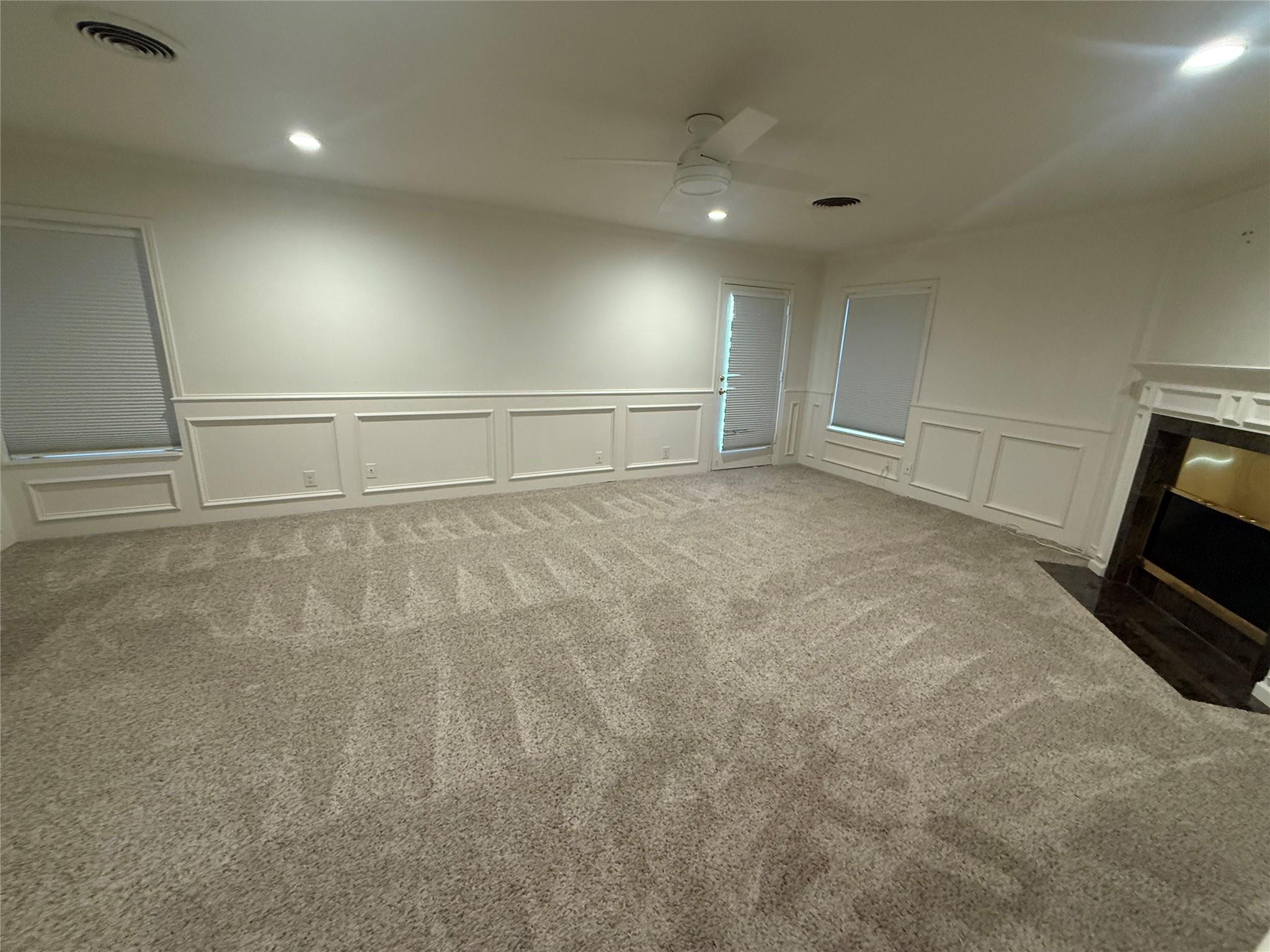 2803 Hubbard CIR
