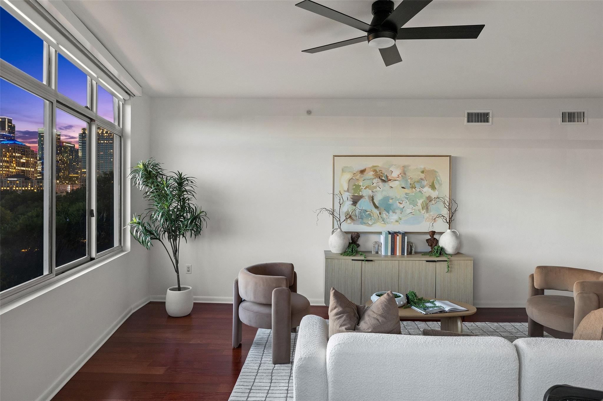 54 Rainey ST # 502