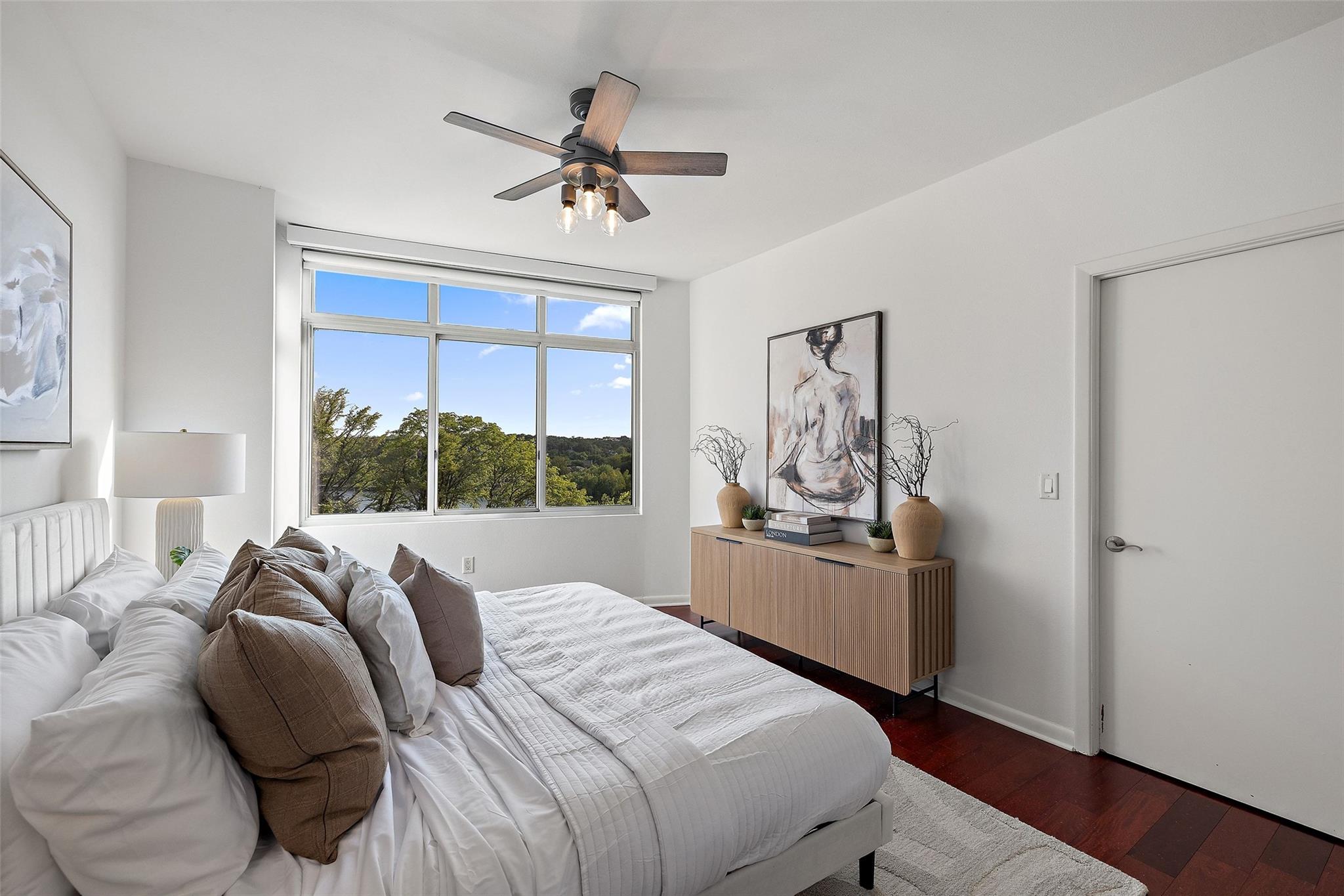 54 Rainey ST # 502