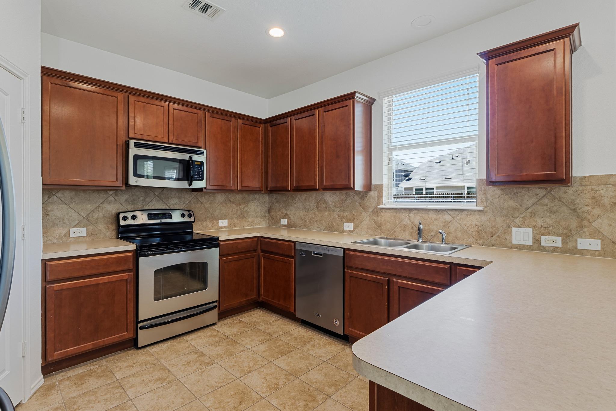 172 Housefinch LOOP