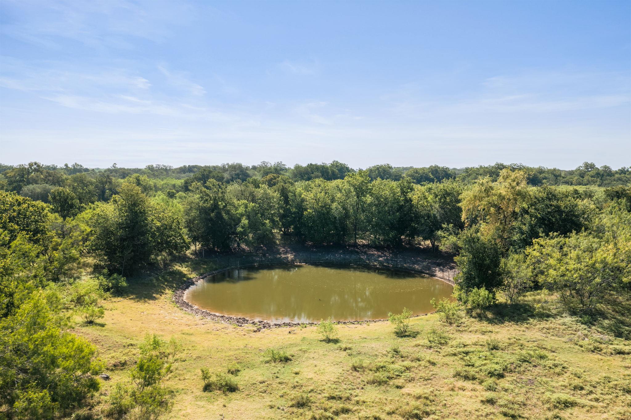 625 Callihan RD