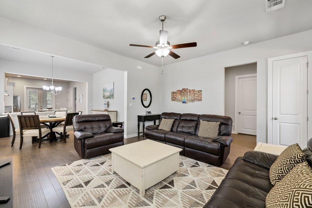 1174 Grant Wood Ave