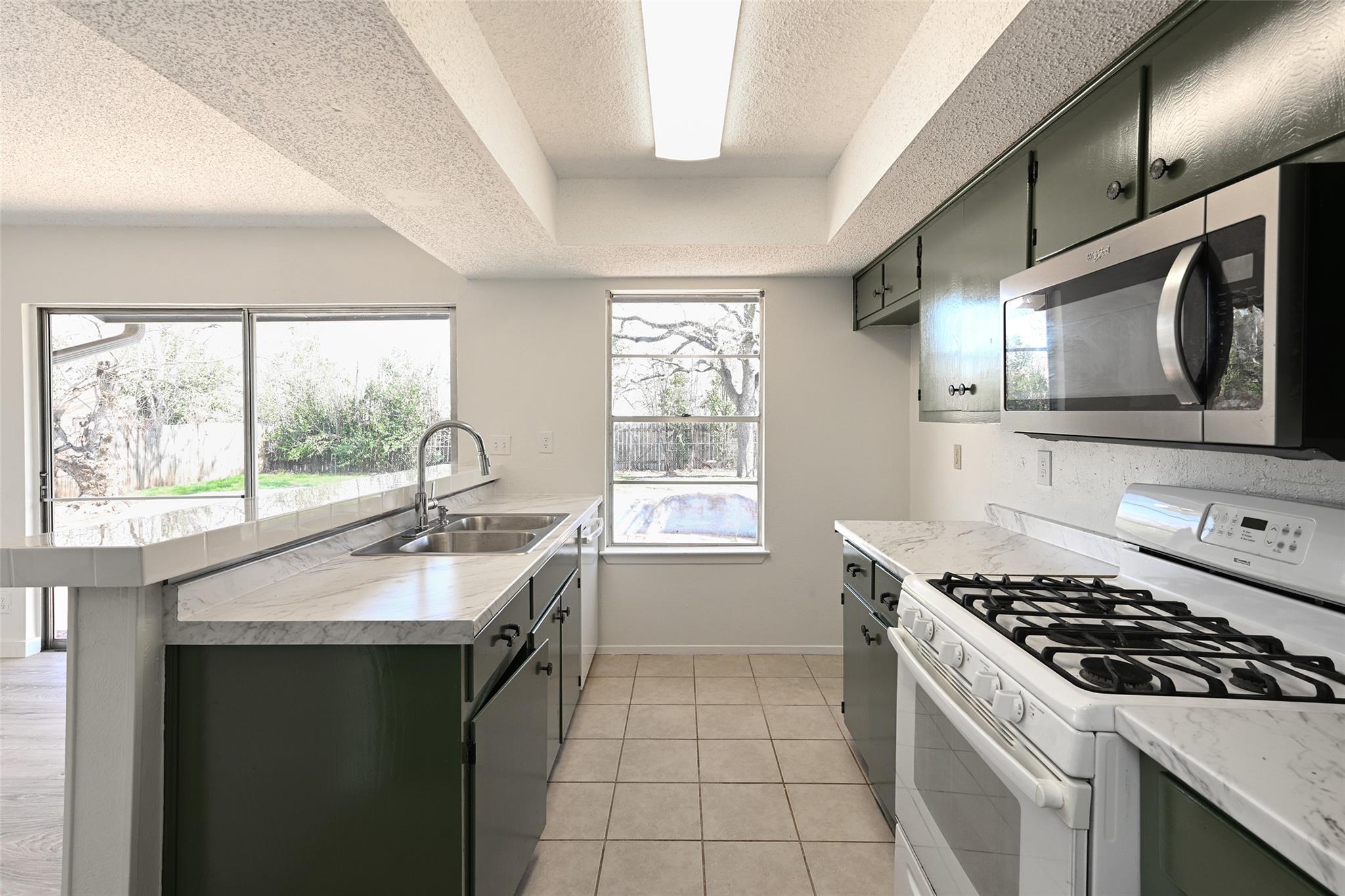404 Northwood DR