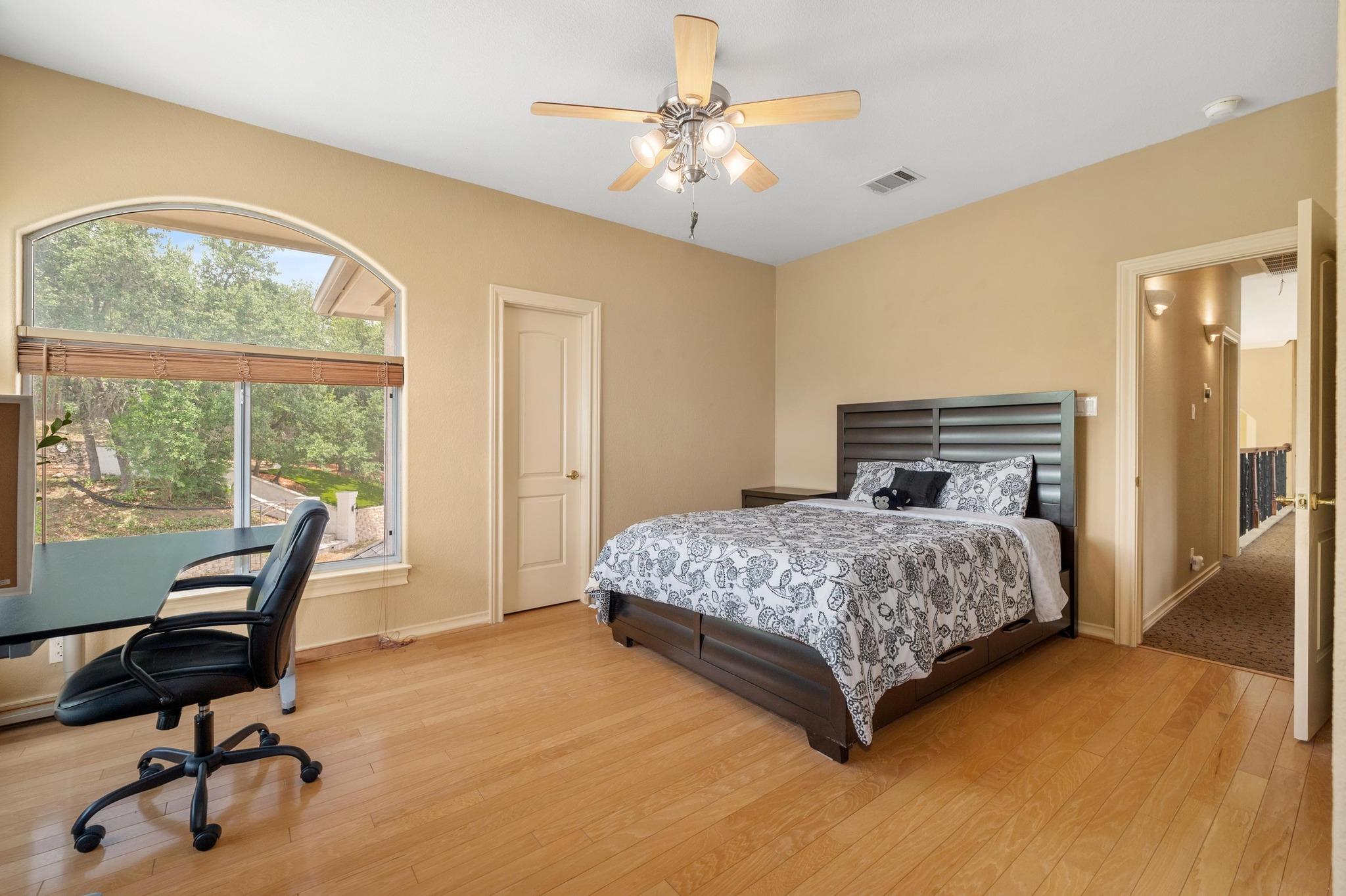 10912 Centennial TRL