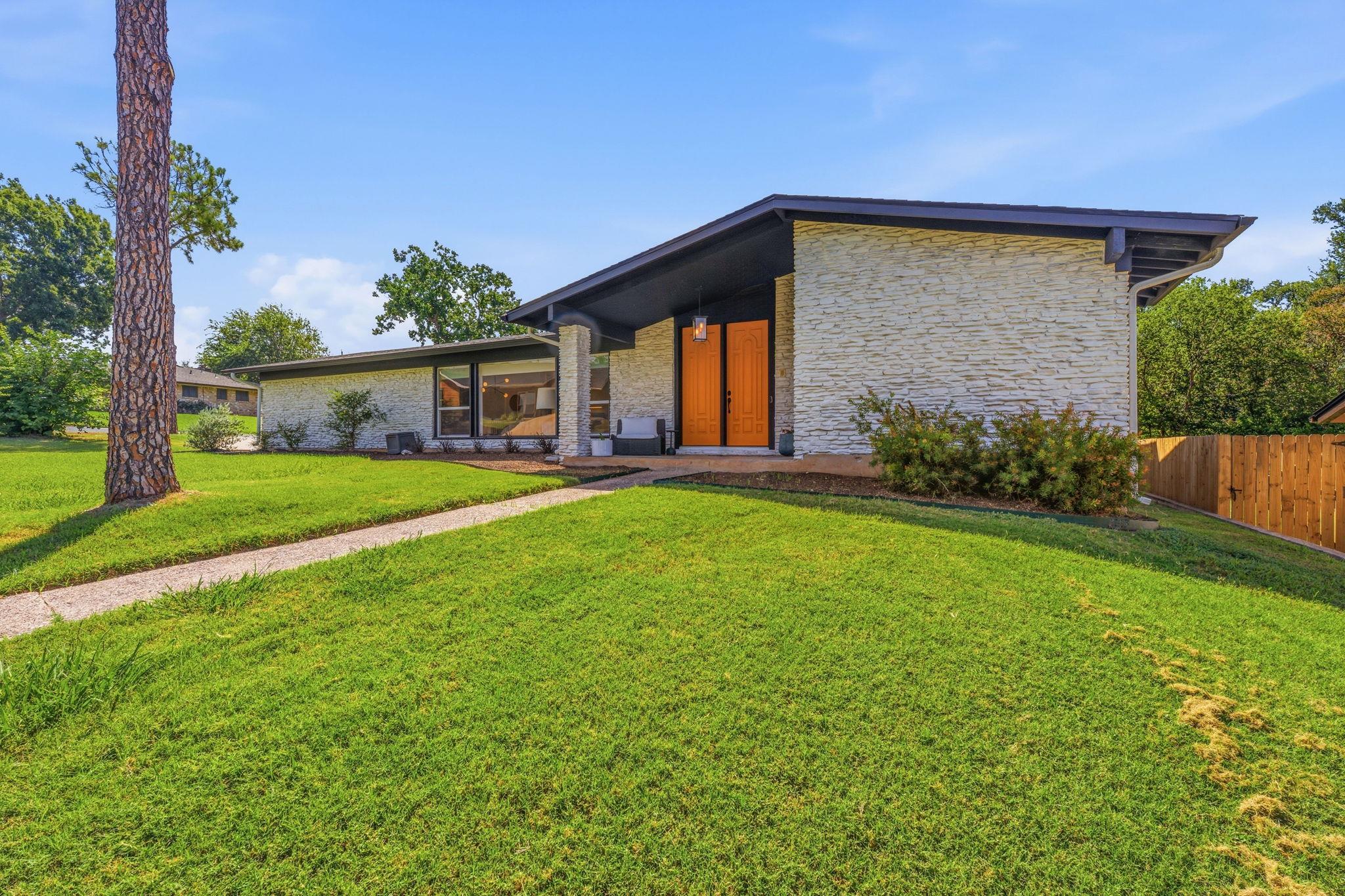 4403 Elmsgrove DR