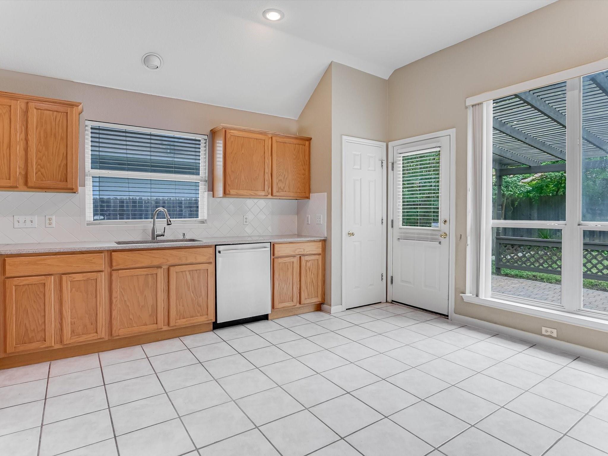 8617 Little Laura DR