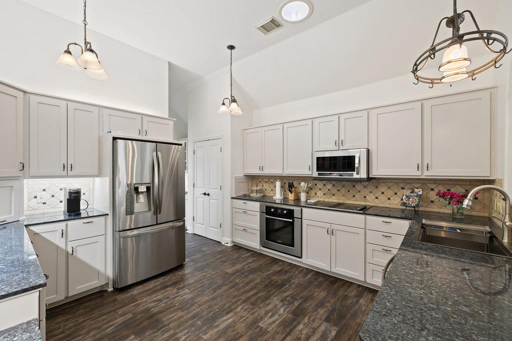 2106 Rue De St Germaine