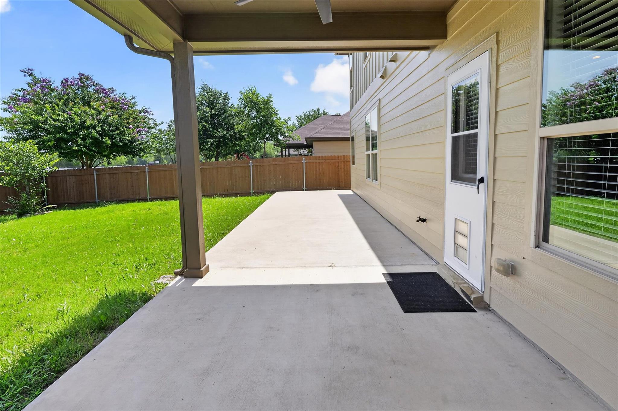 2004 Garretts WAY