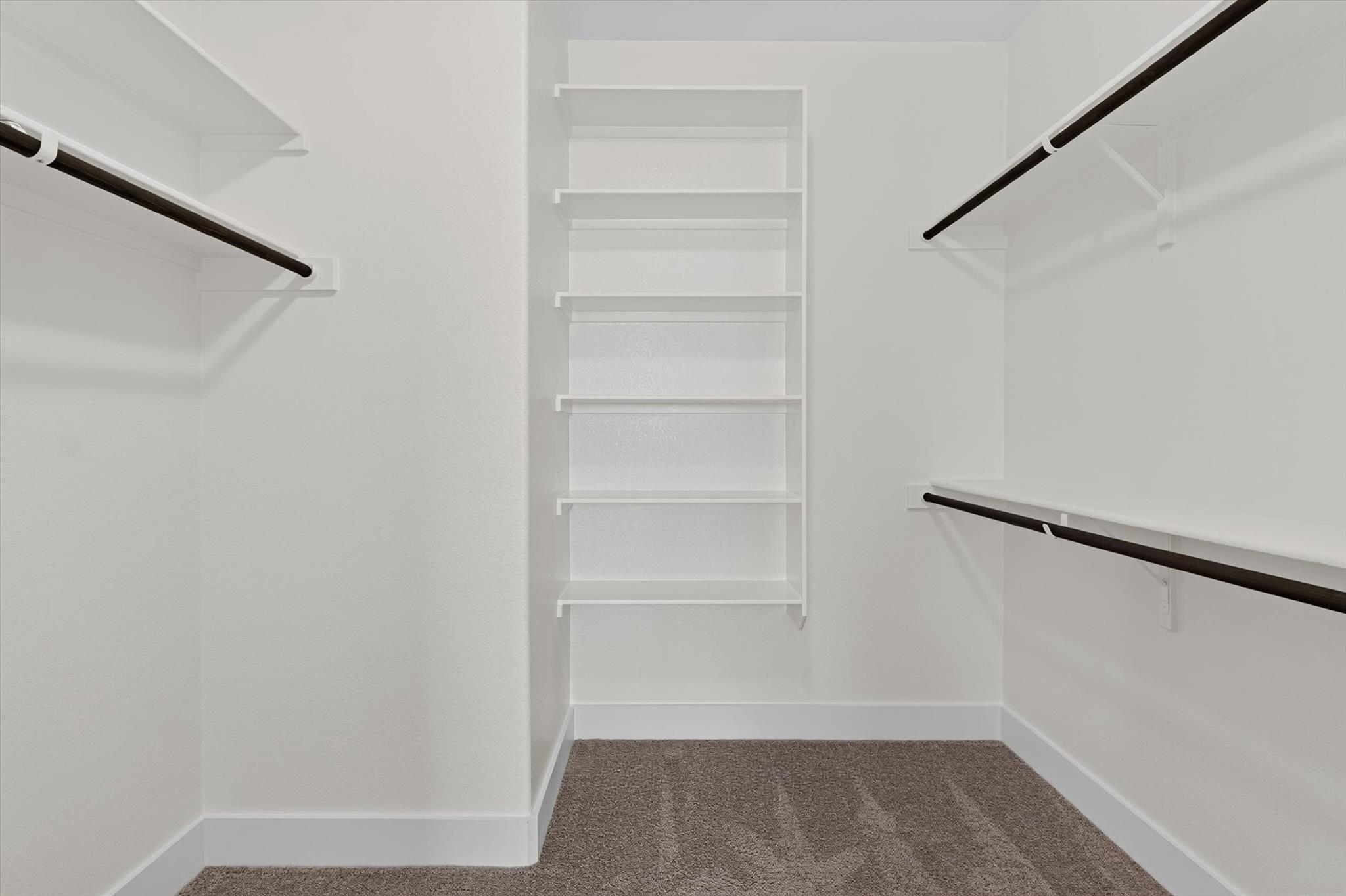 2004 Garretts WAY