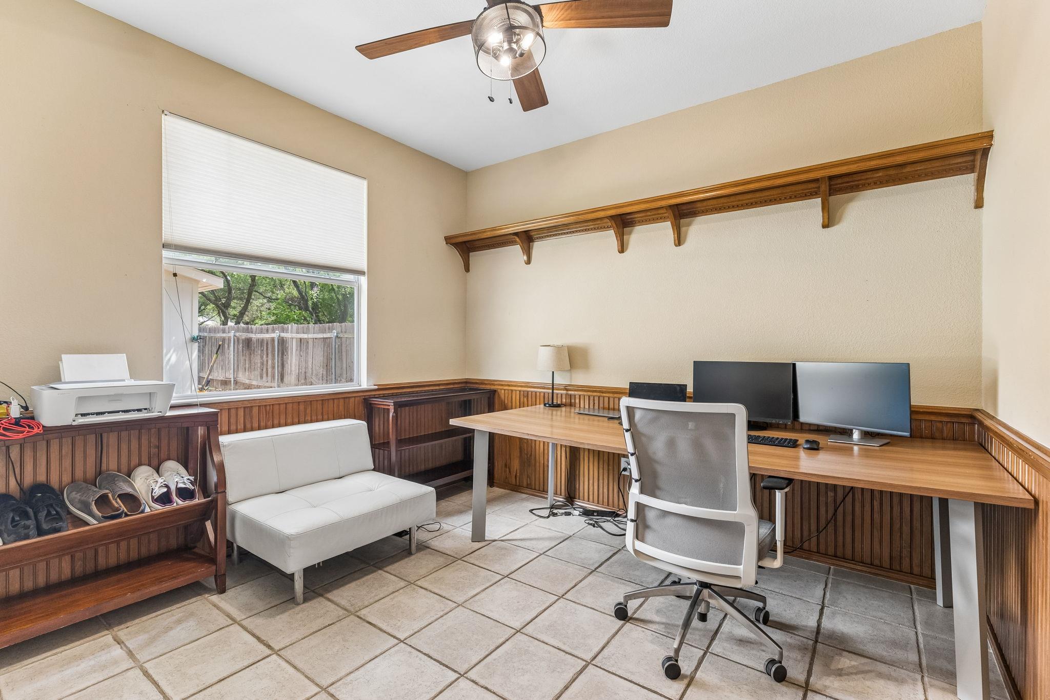 1409 Deer Horn DR
