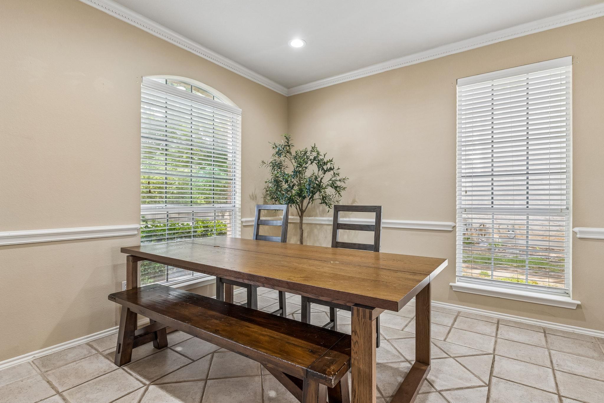1409 Deer Horn DR