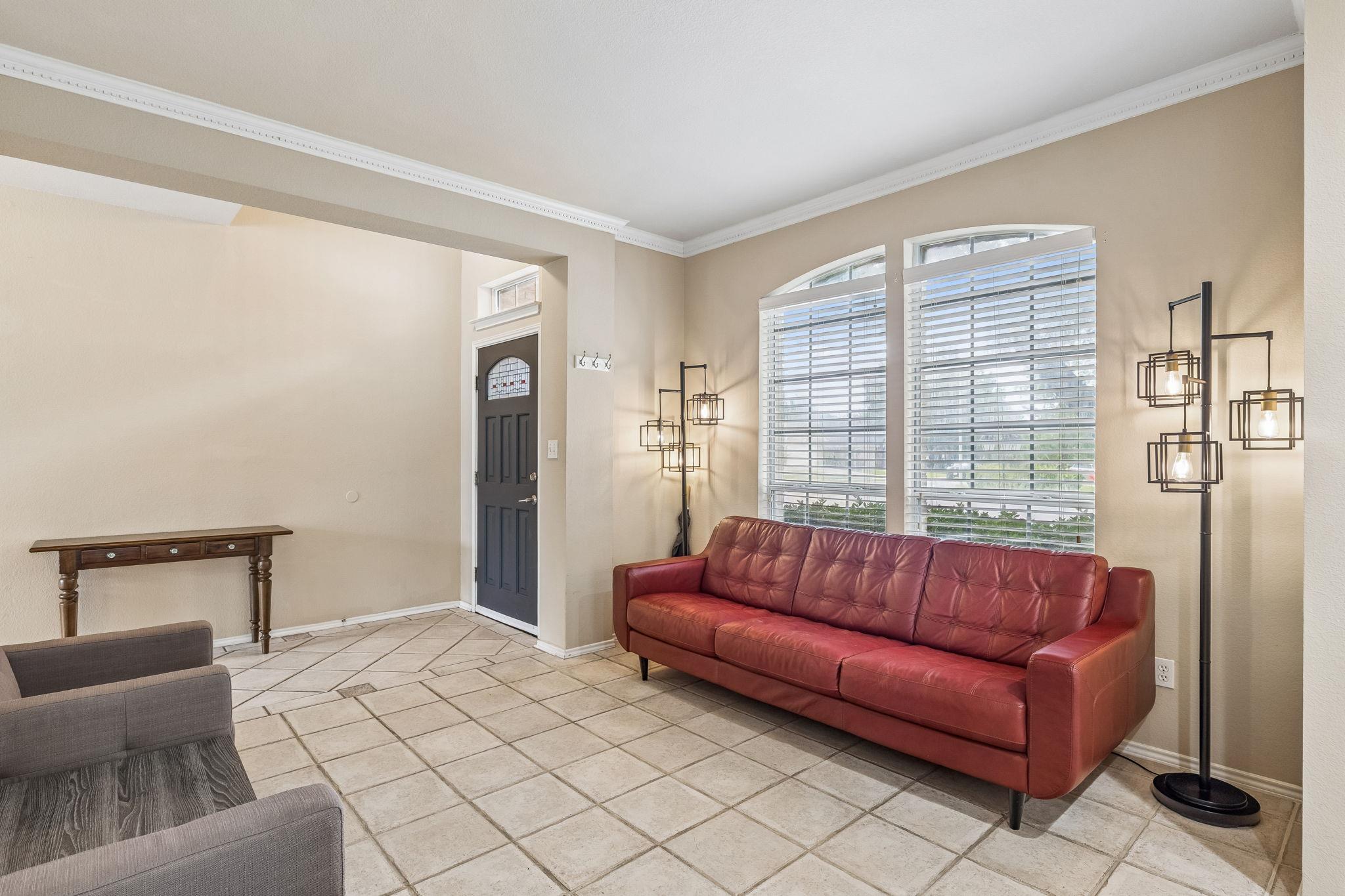1409 Deer Horn DR