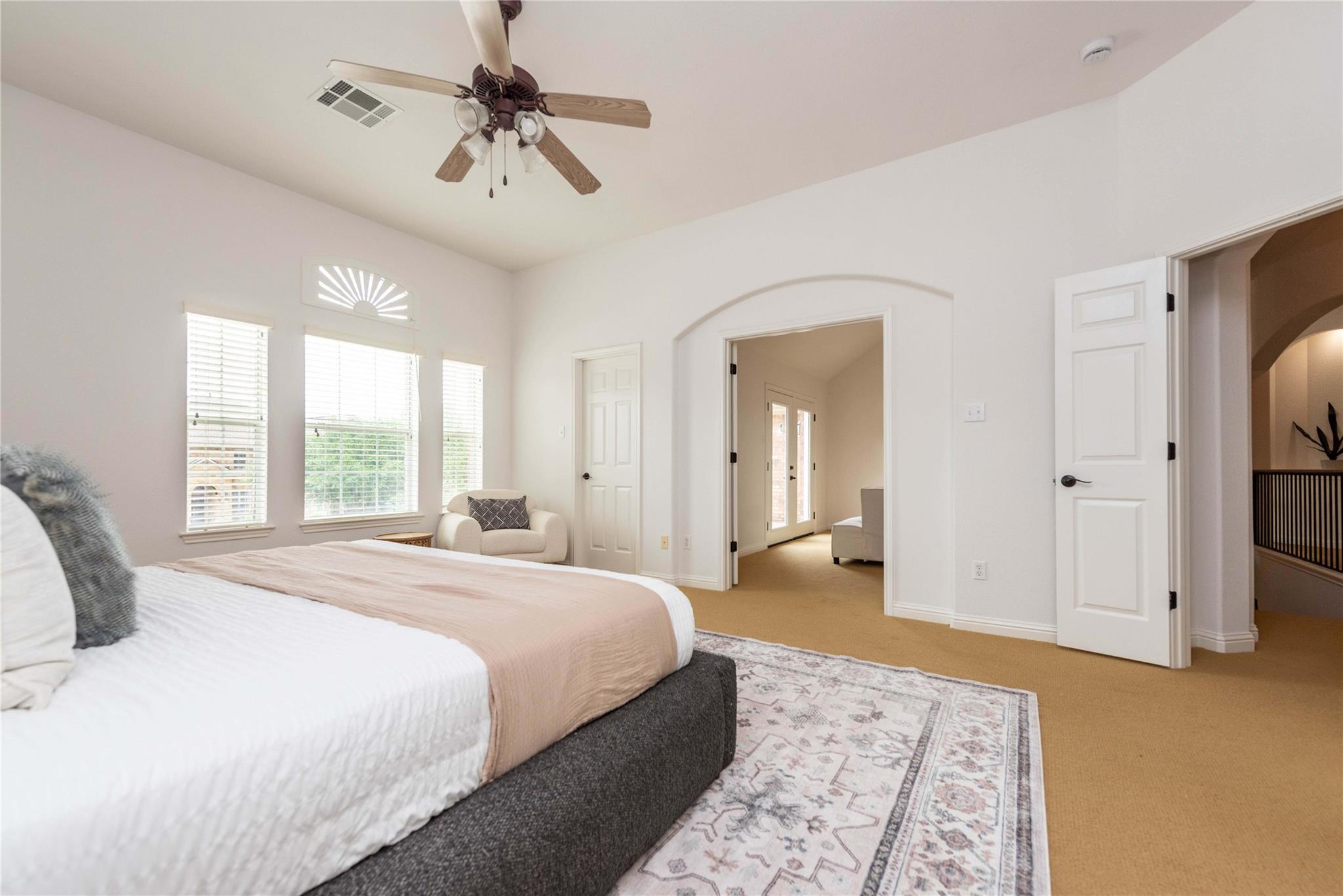 1112 Rowley DR