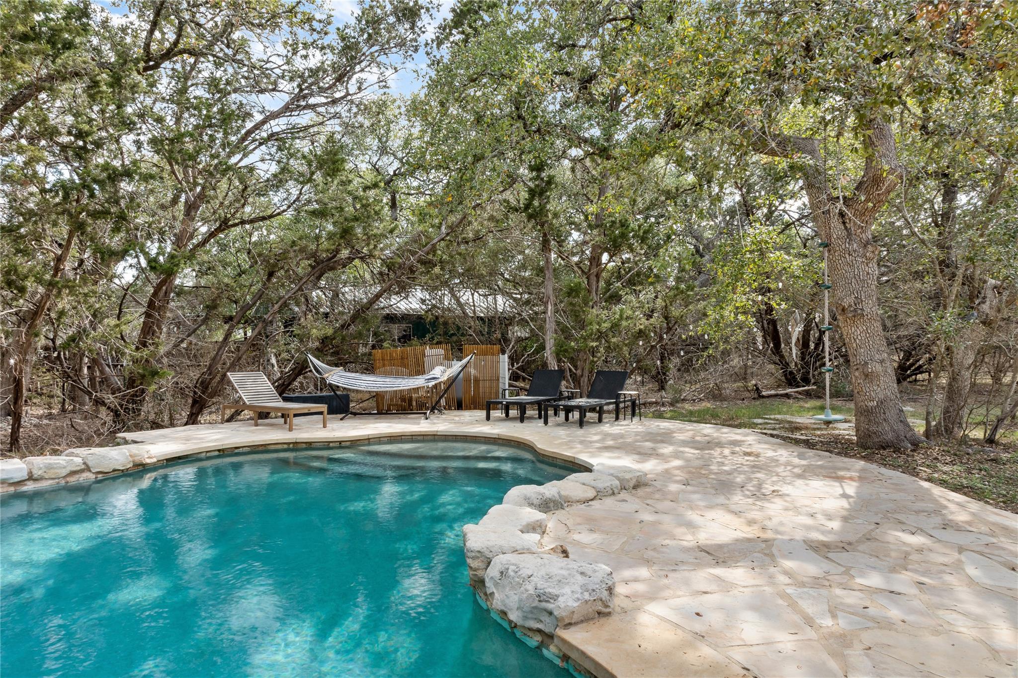 2300 A River RD