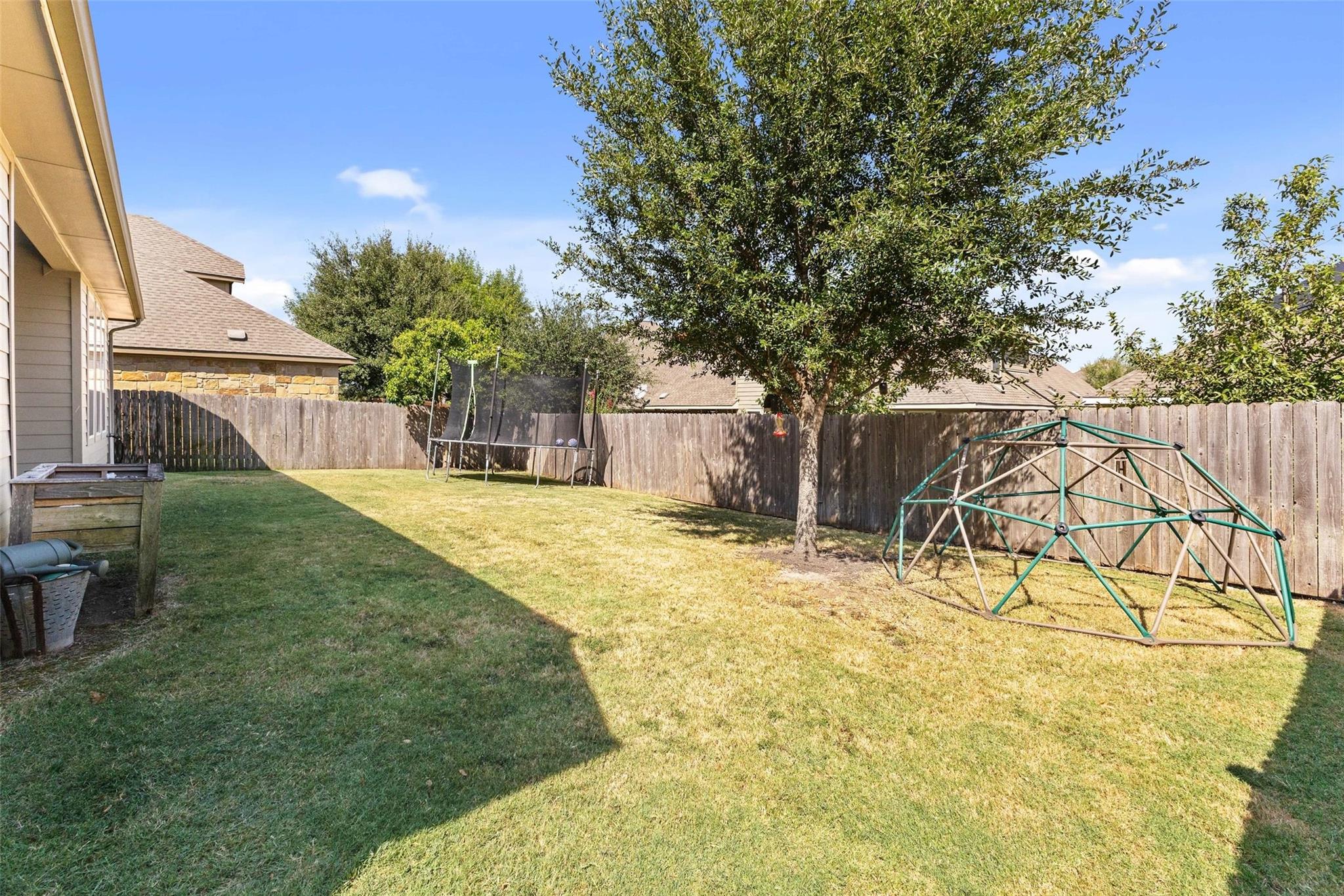 12512 Altamira ST