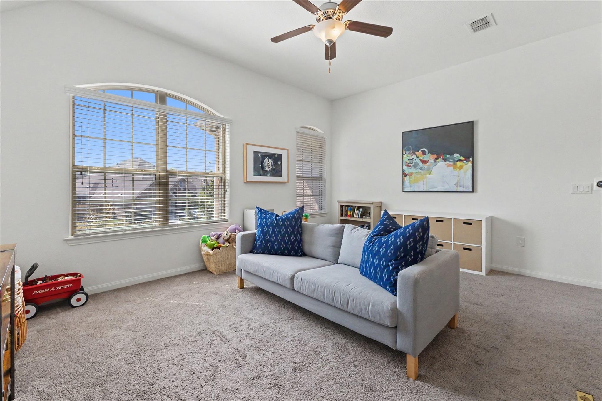 12512 Altamira ST