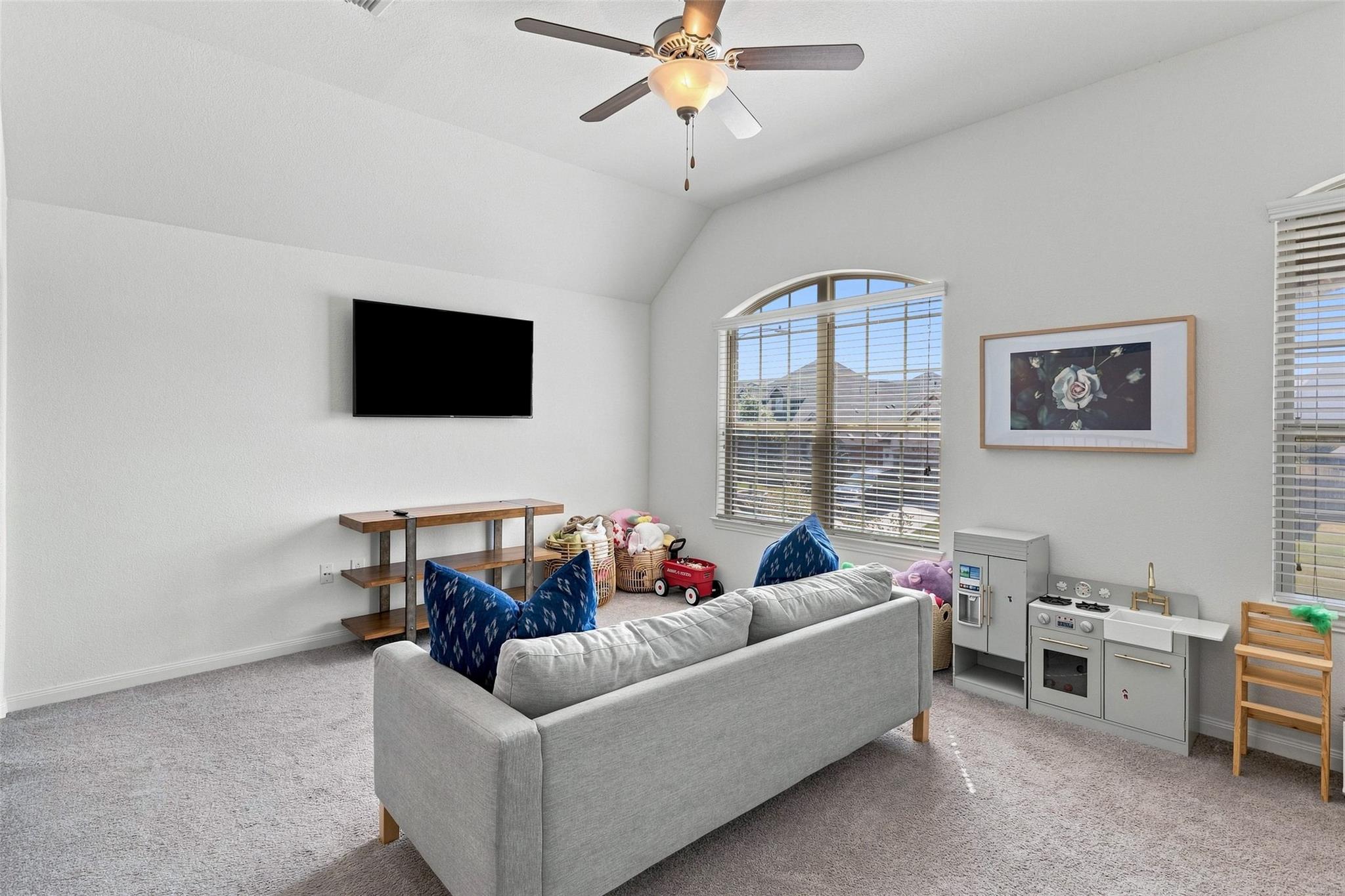 12512 Altamira ST
