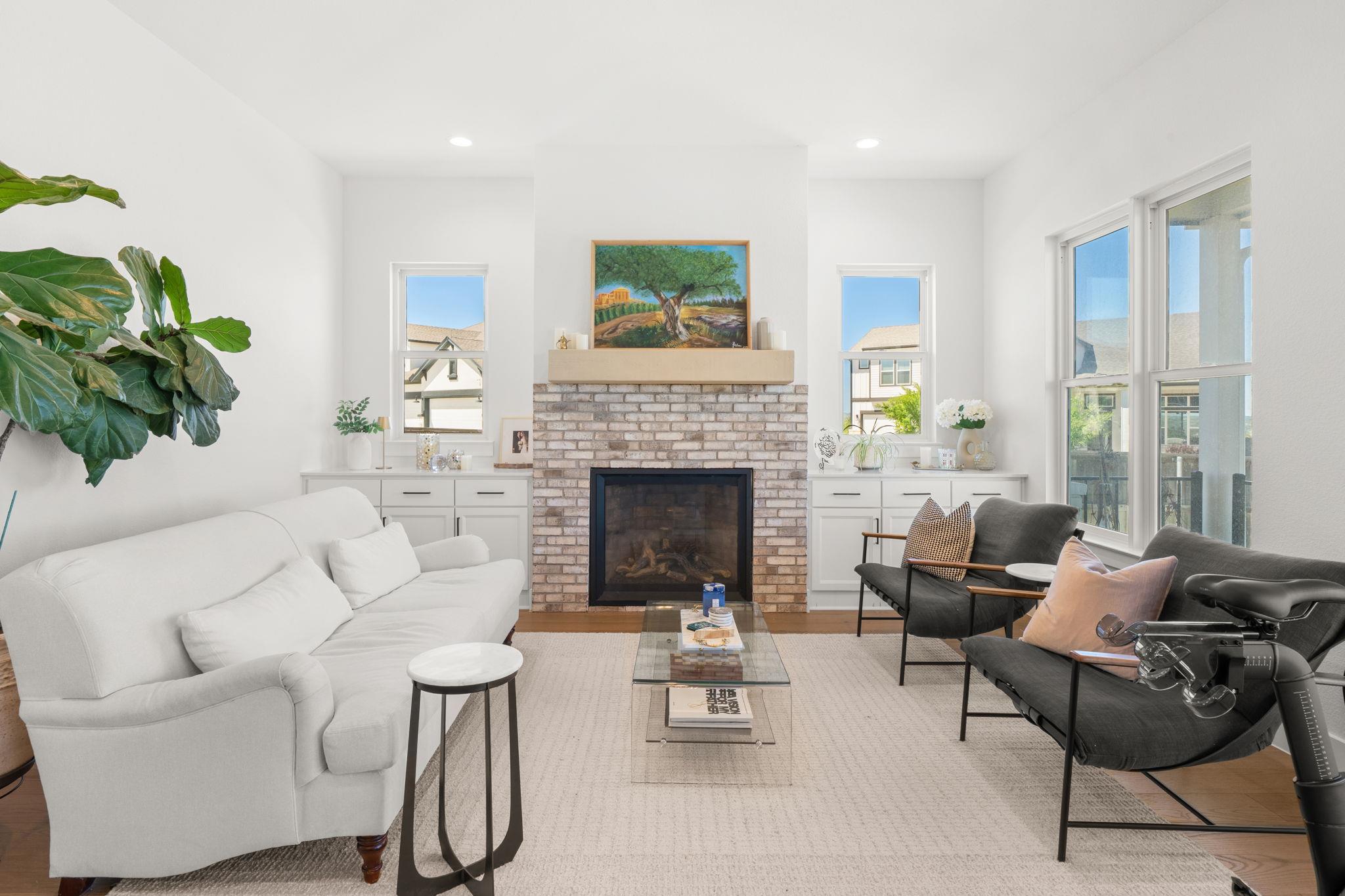 202 Smoke Tree CIR