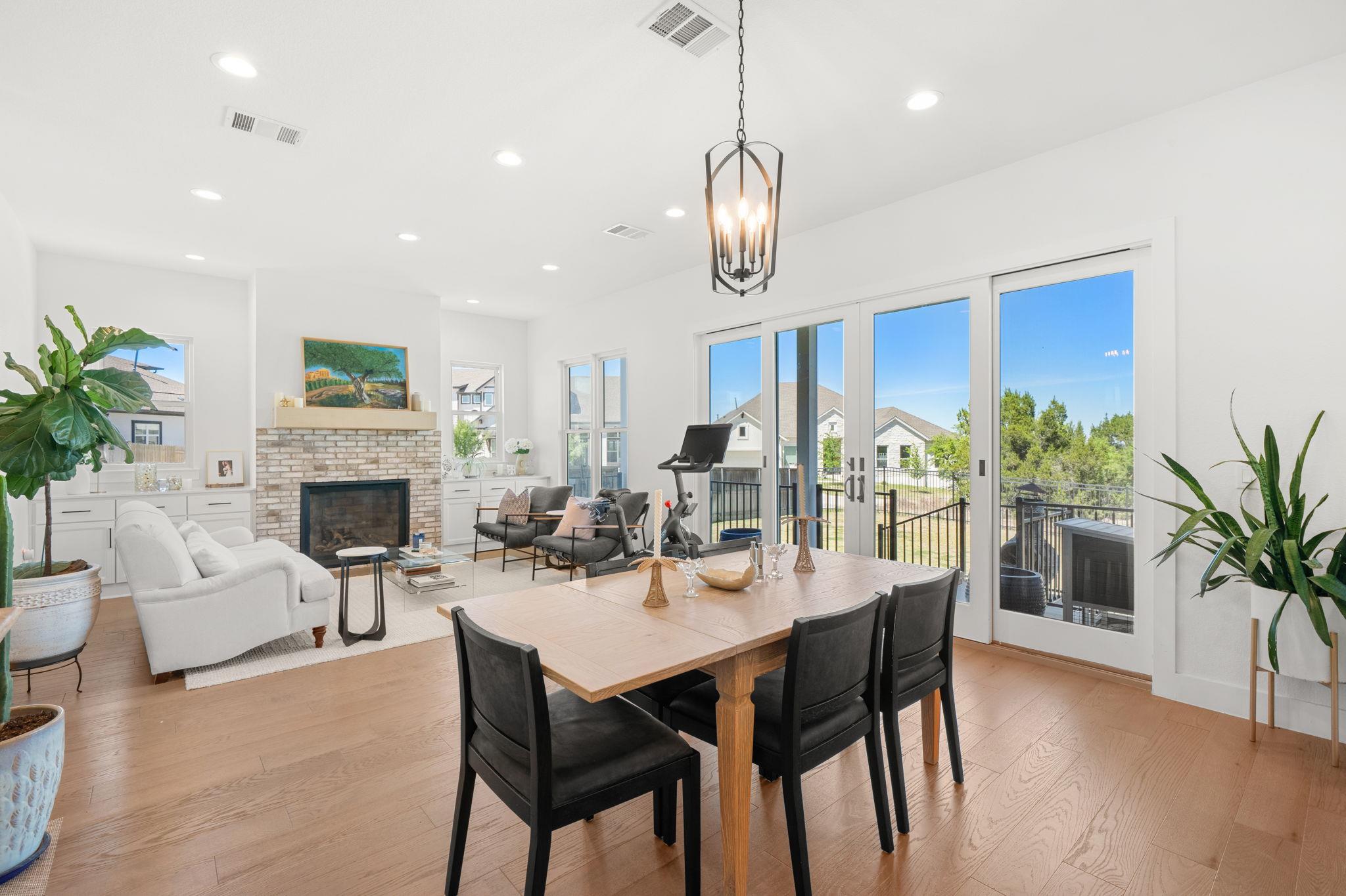 202 Smoke Tree CIR