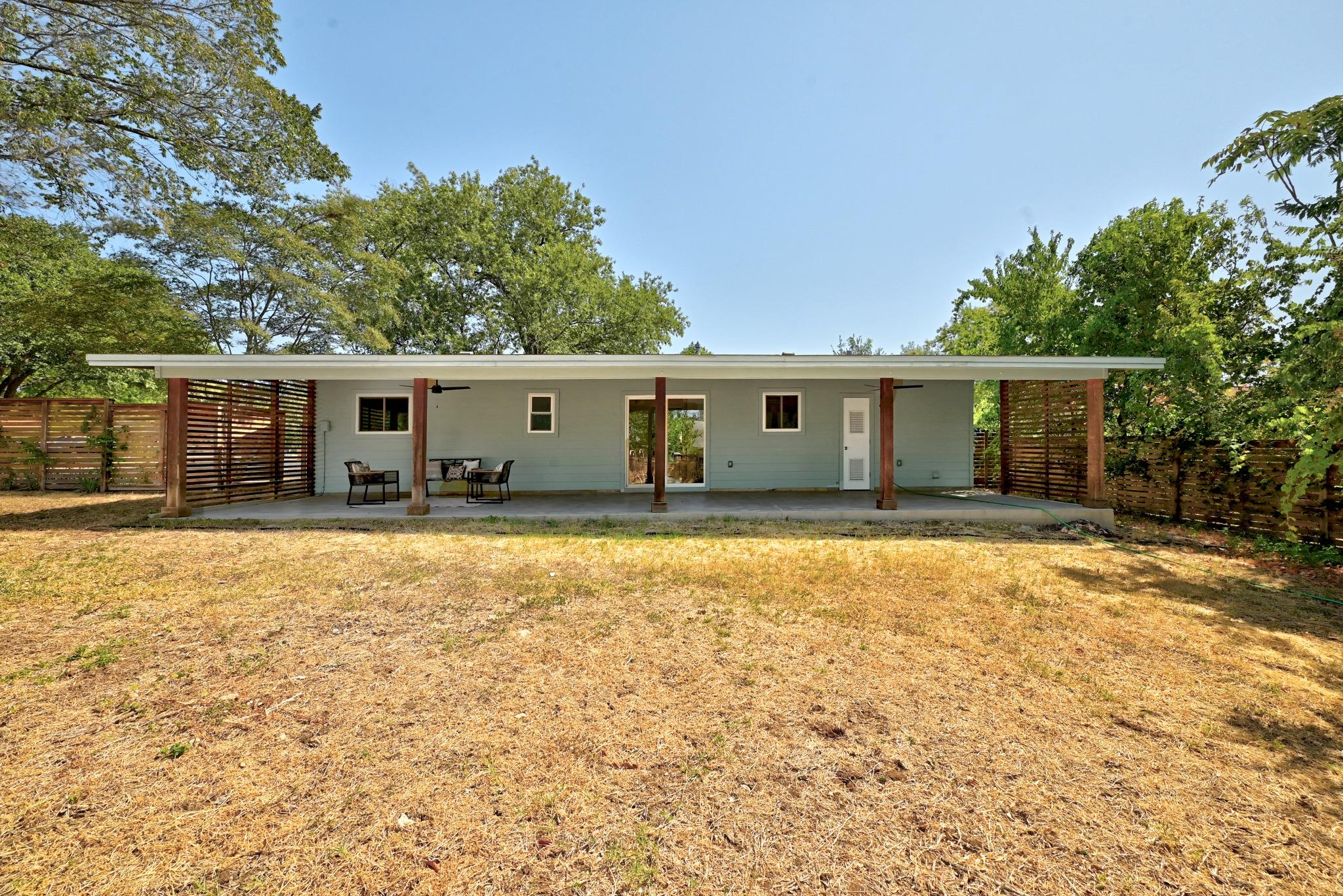 905 Emerald Wood DR
