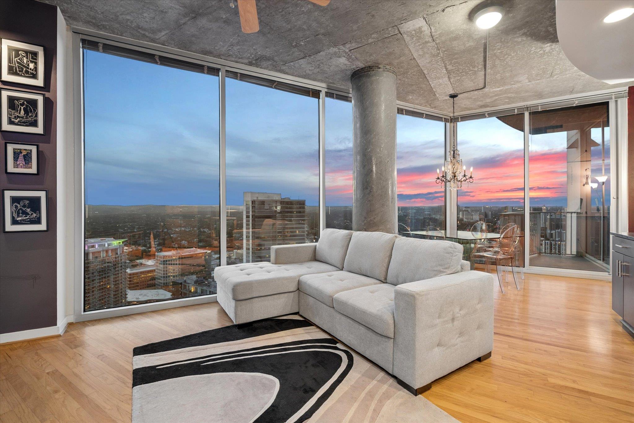 360 Nueces ST # 3910