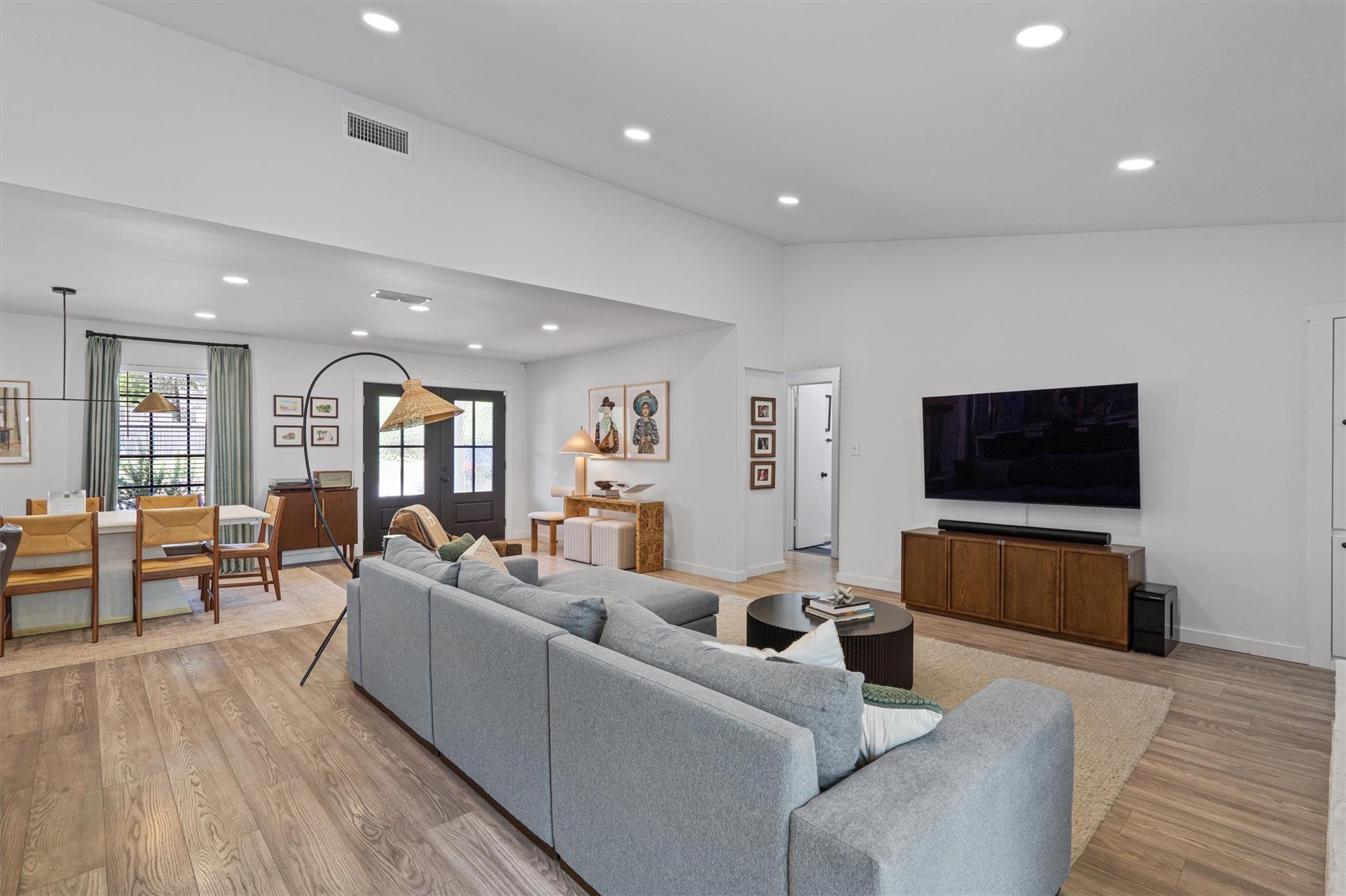 5507 Claymoor DR