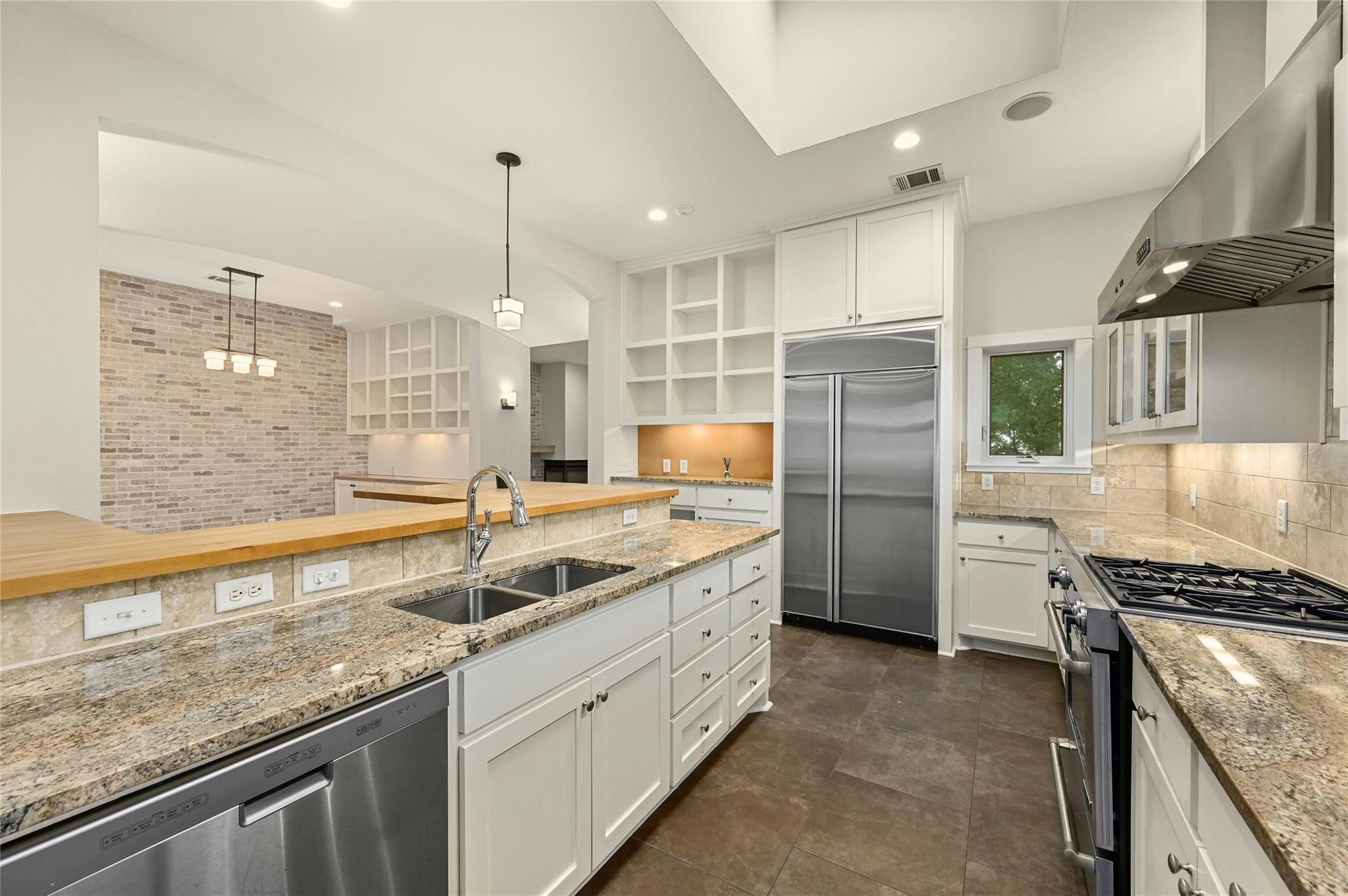 1205 Norwalk LN # D
