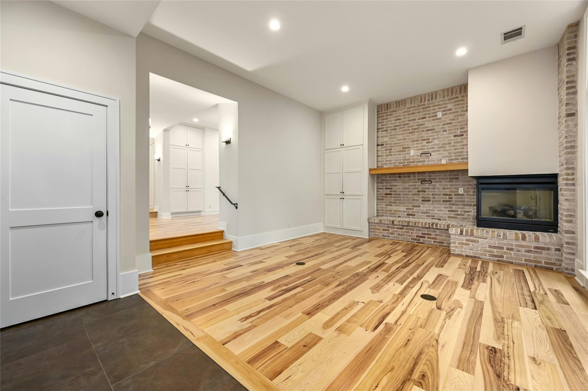 1205 Norwalk LN # D