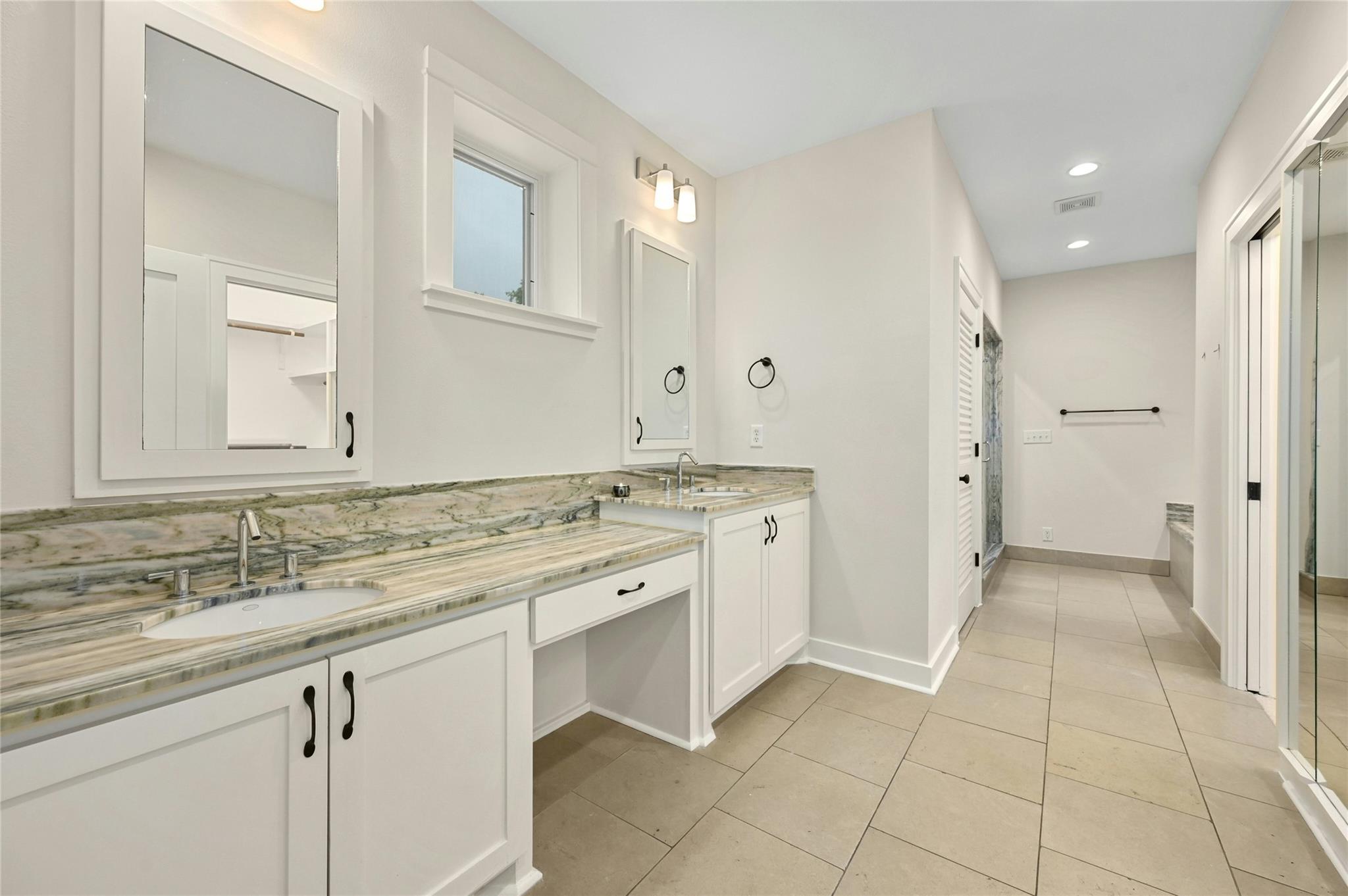 1205 Norwalk LN # D